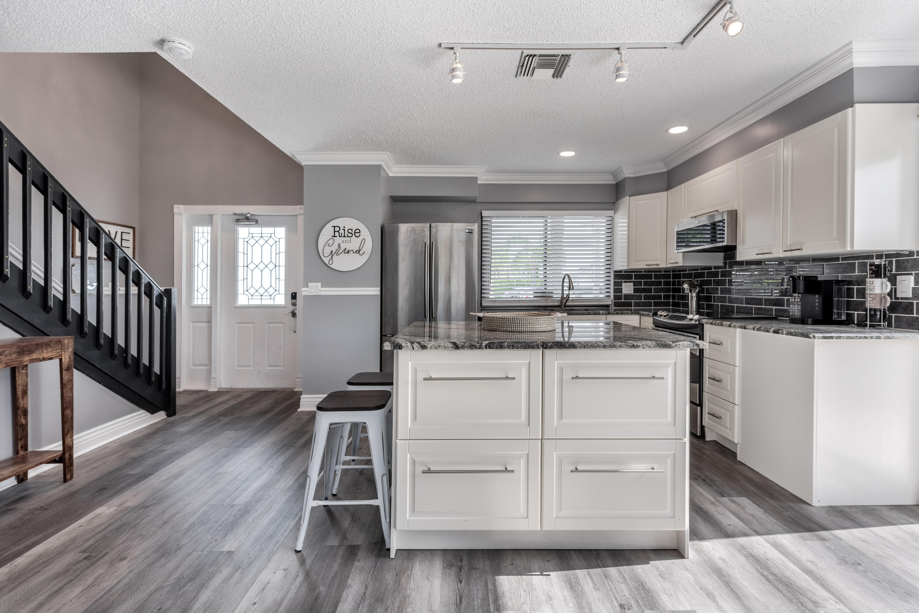 324 W PINE Street # 11, Lantana FL 33462