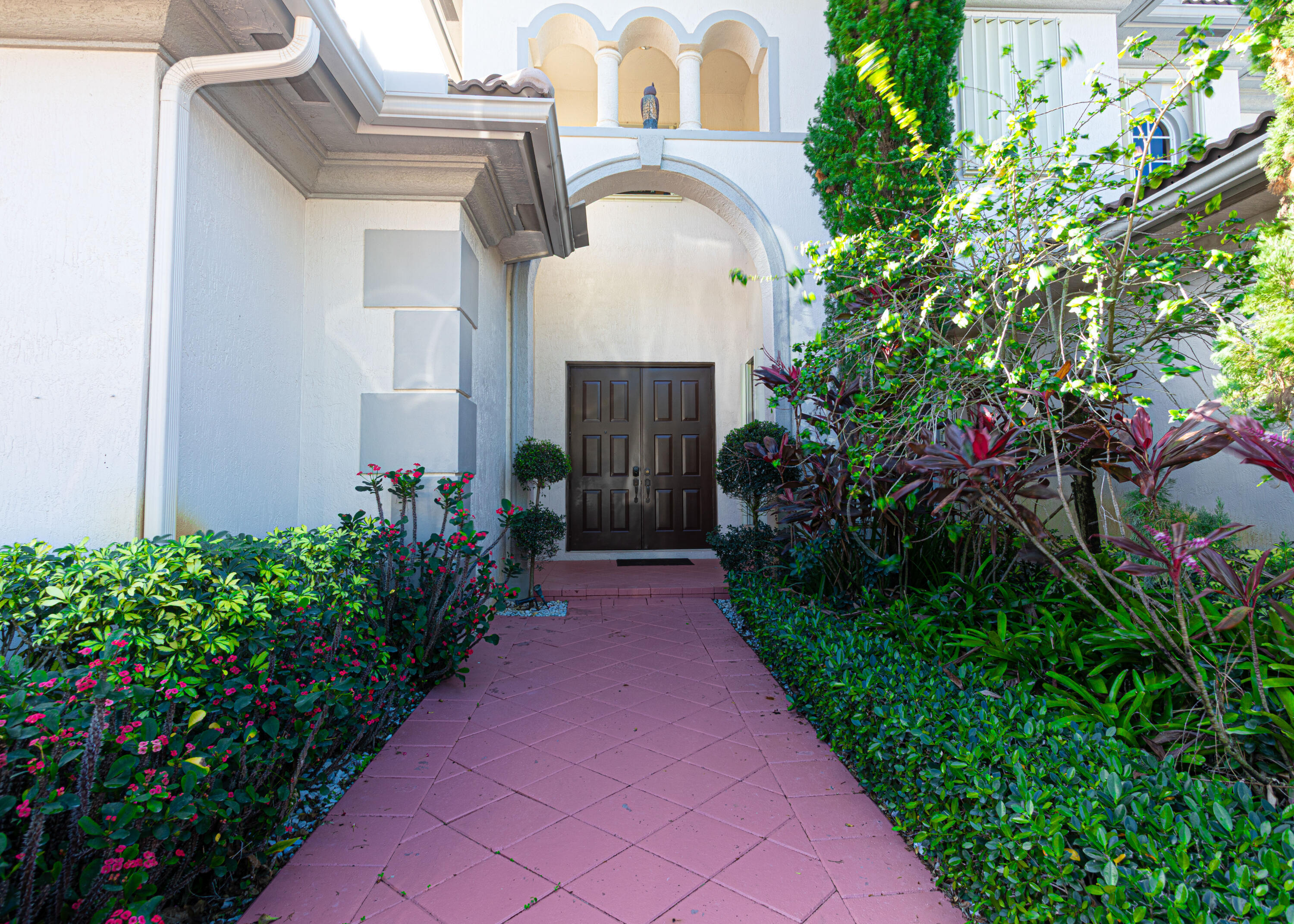 1811 WALDORF Drive — Photo 5
