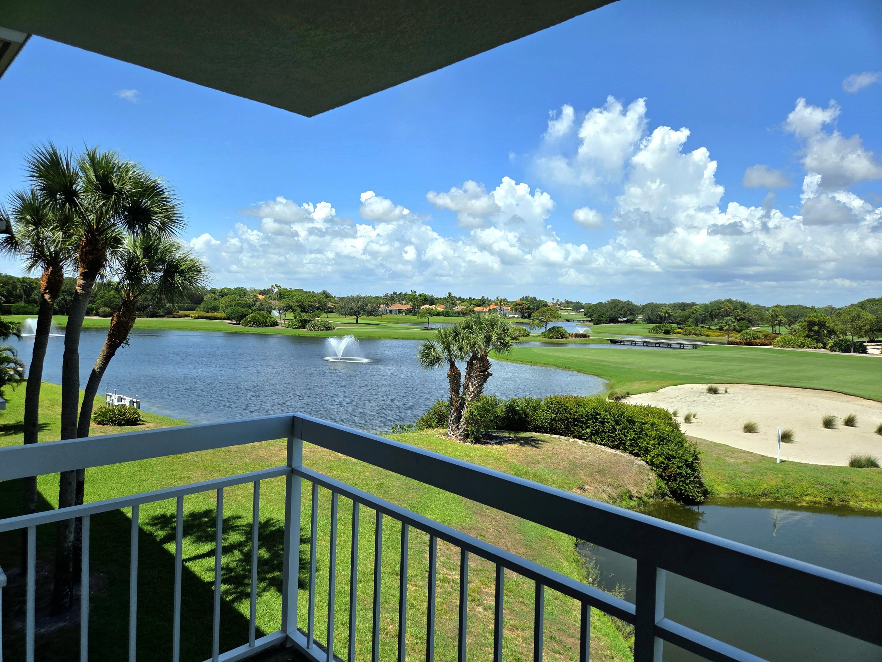 2421 VILLAGE Boulevard # 303, West Palm Beach FL 33409