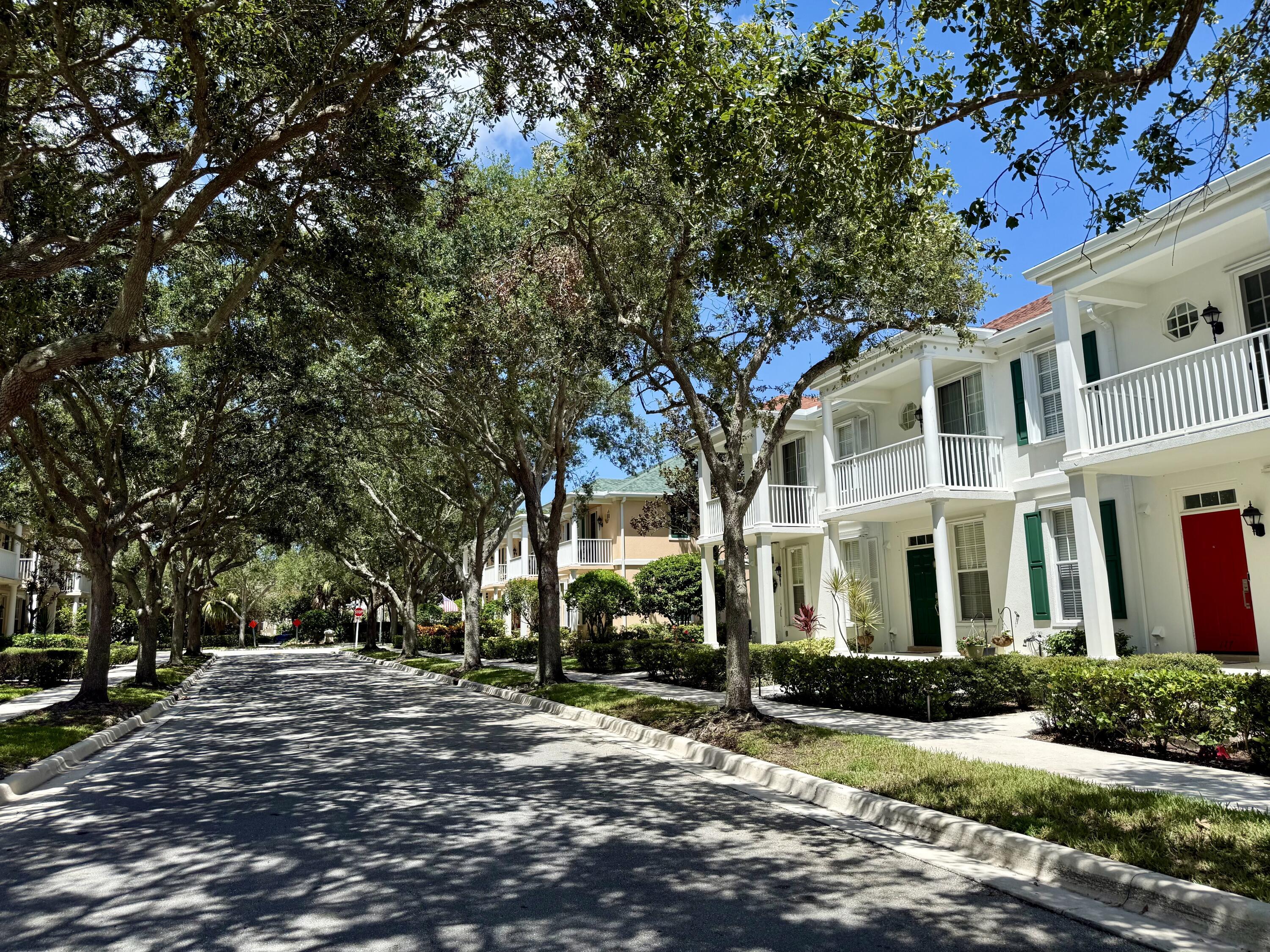 117 Waterford Drive, Jupiter FL 33458
