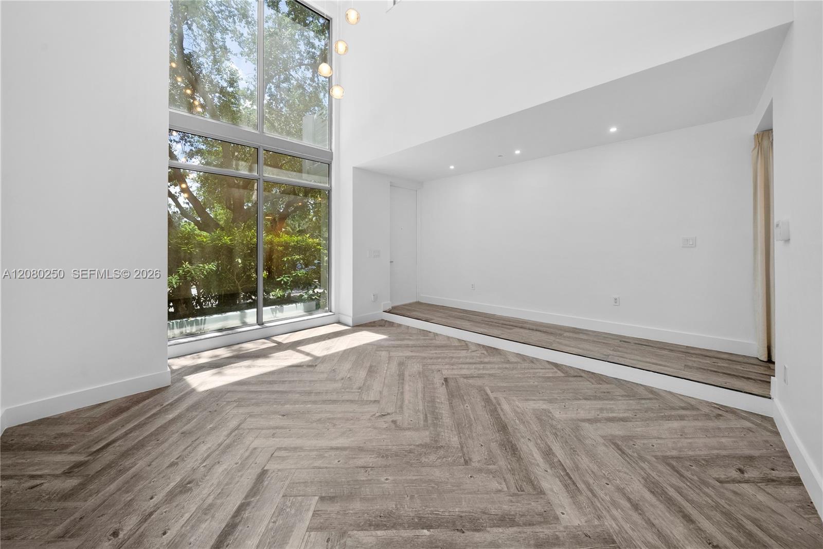 179 N Shore Dr # 6 — Photo 4