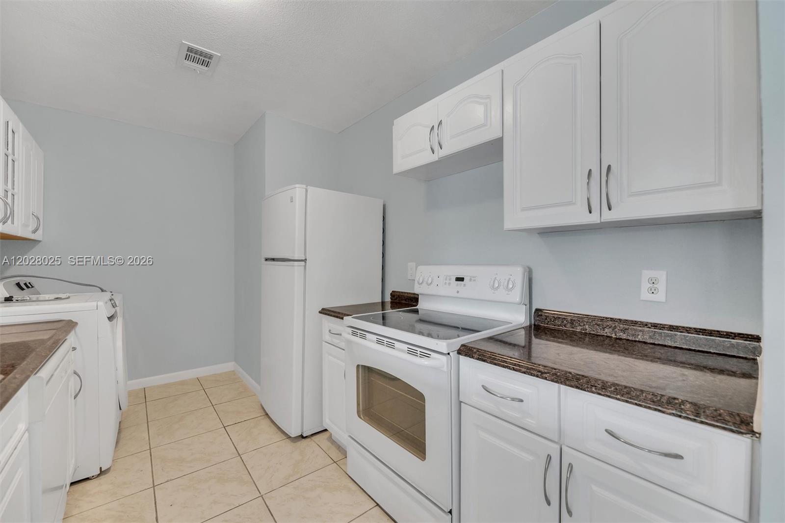 3793 NW 213th Ter, Miami Gardens FL 33055