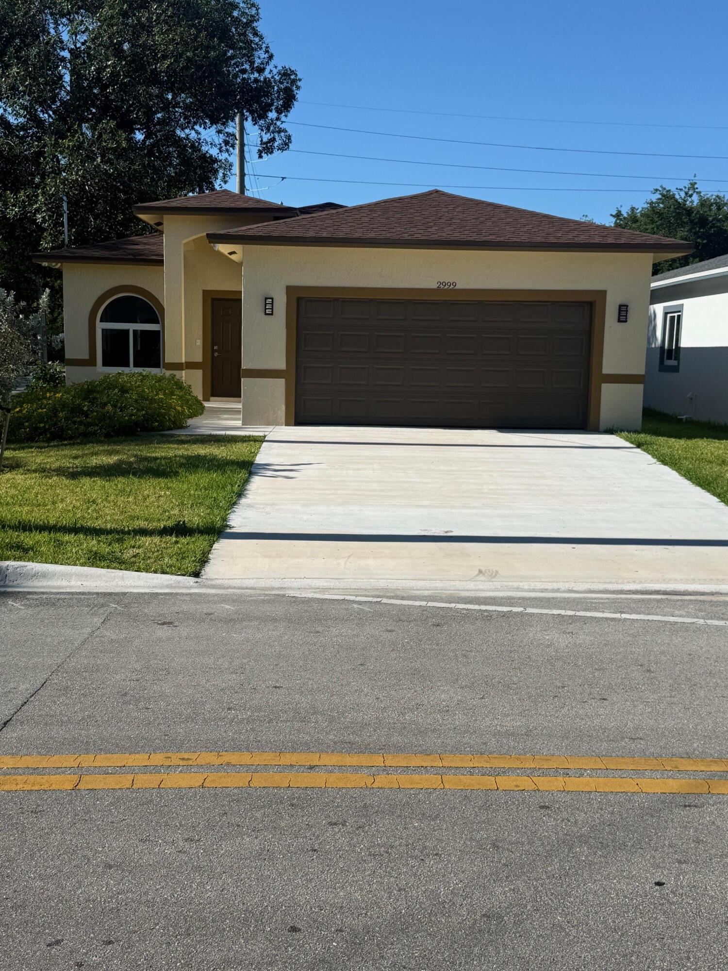 2999 NW 9th Street, Fort Lauderdale FL 33311
