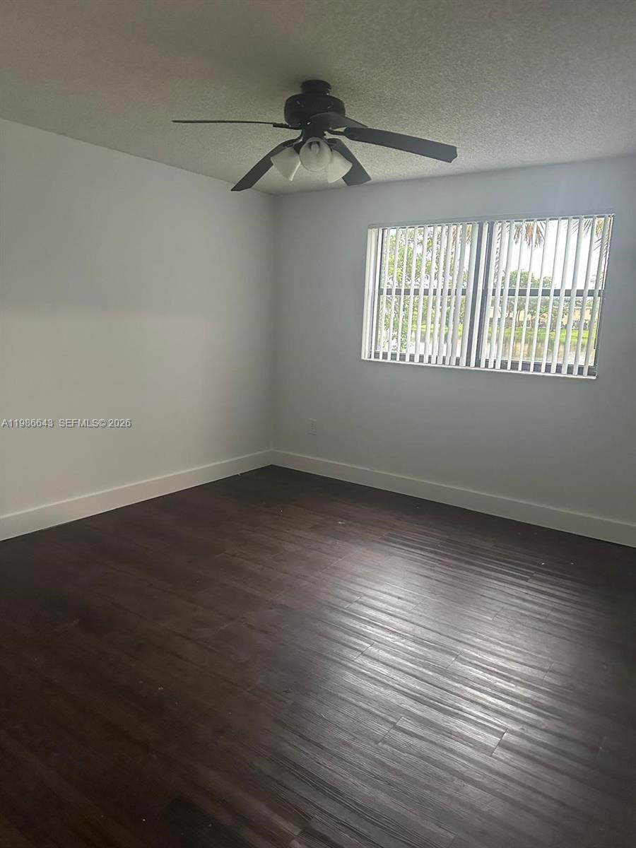 9777 Nob Hill Ct # 9777 — Photo 2