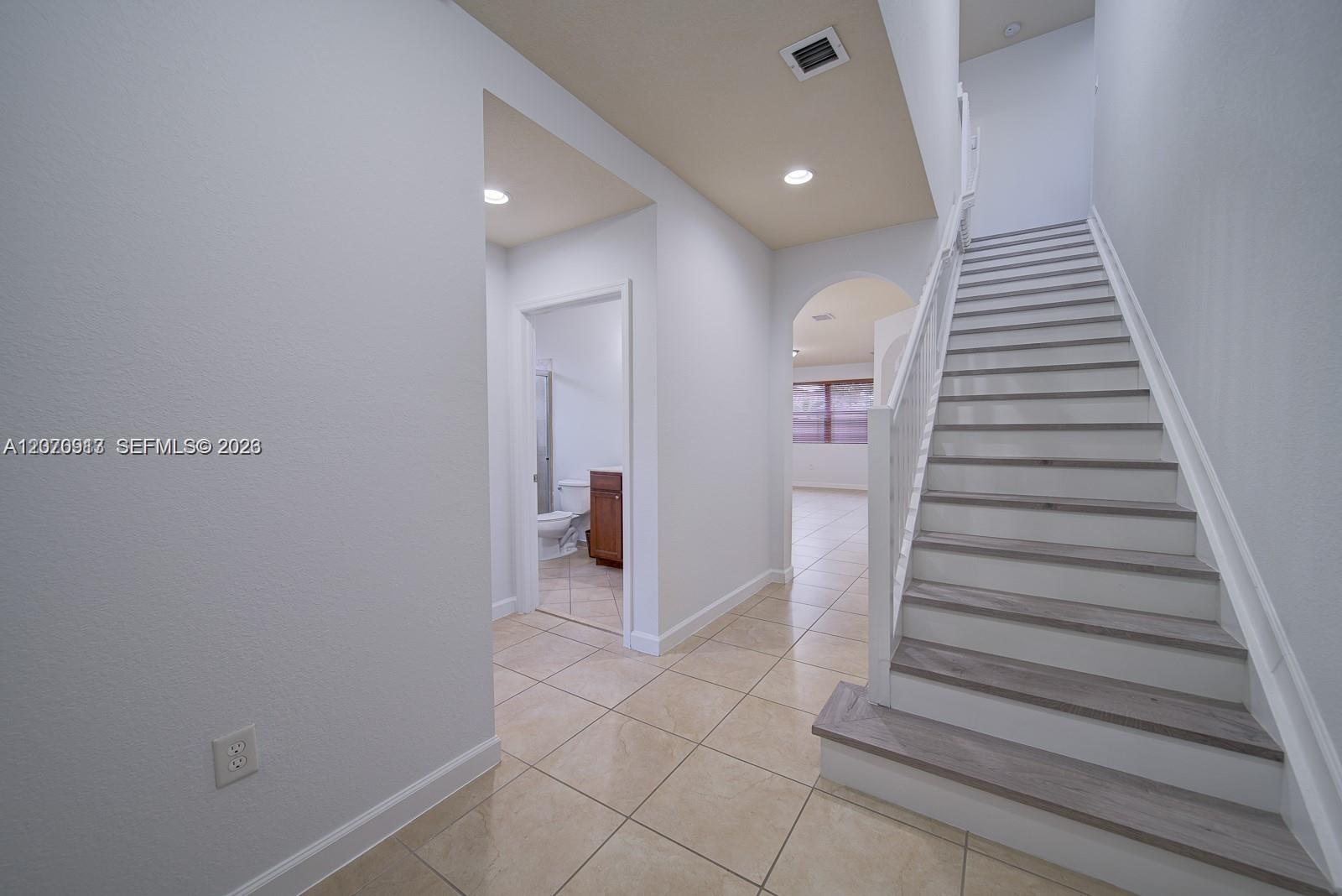 139 NE 26th Ave — Photo 3