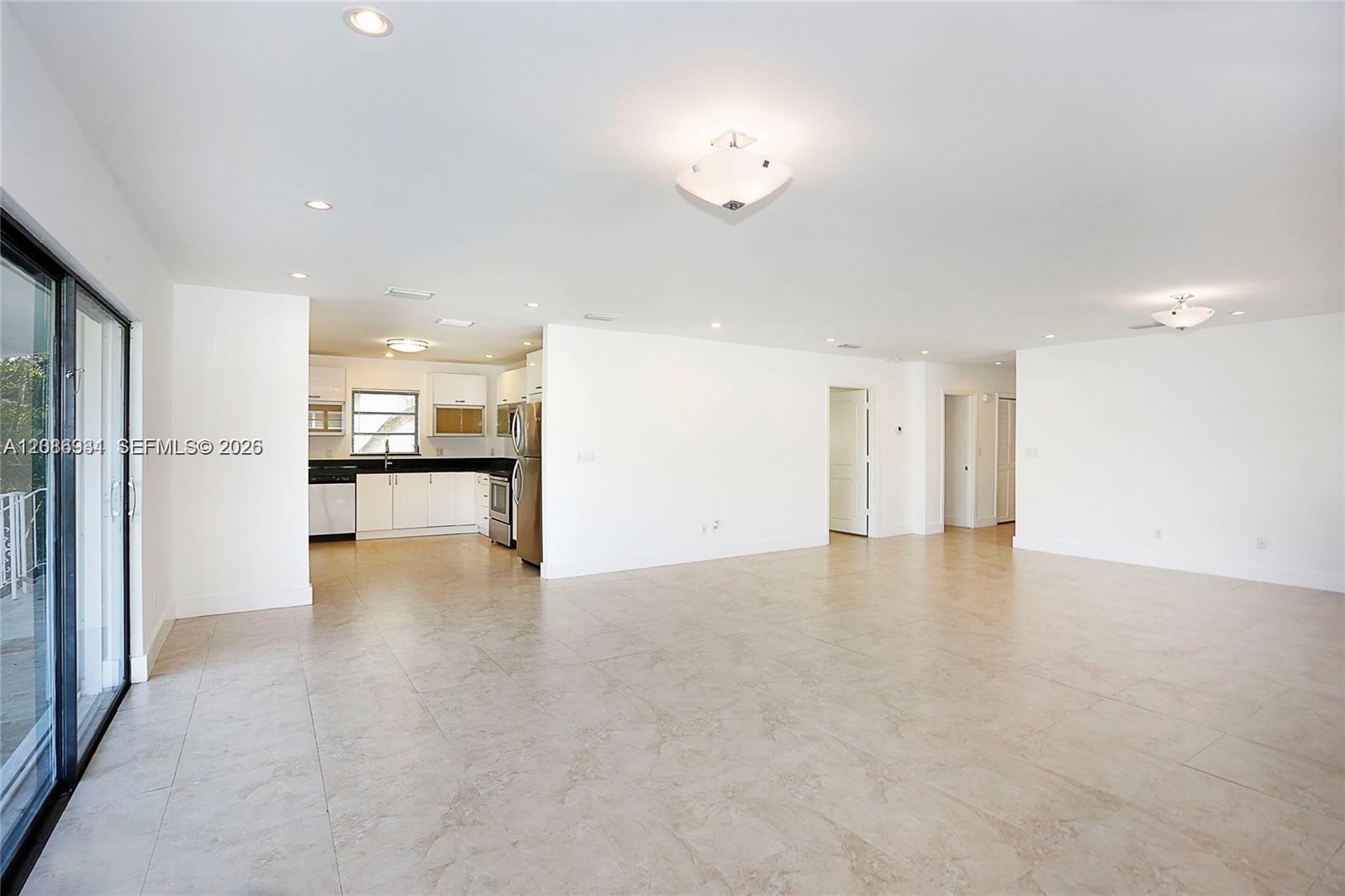 1175 Campo Sano Ave # 1175 — Photo 5
