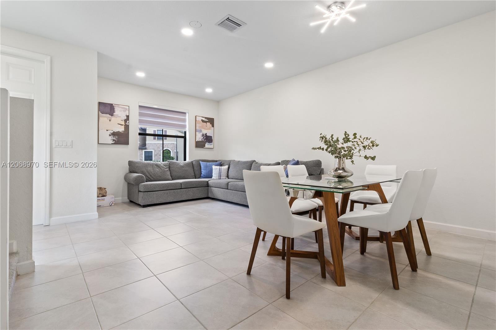 11410 W 34th Way — Photo 4