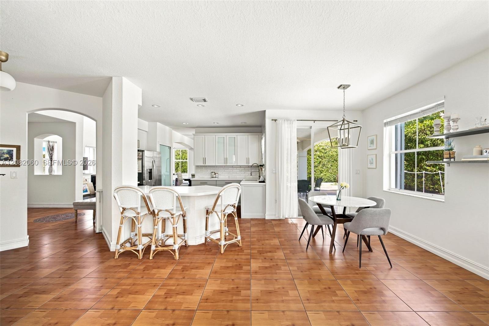 12151 SW 126th Ter — Photo 3