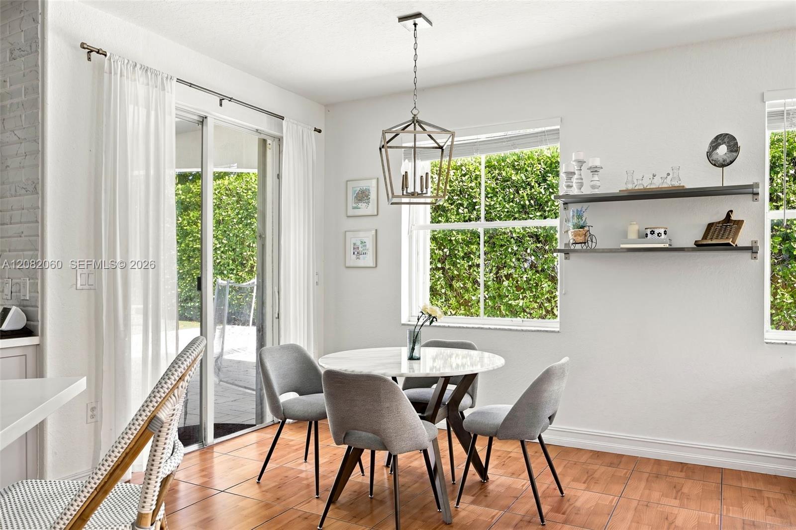 12151 SW 126th Ter — Photo 4