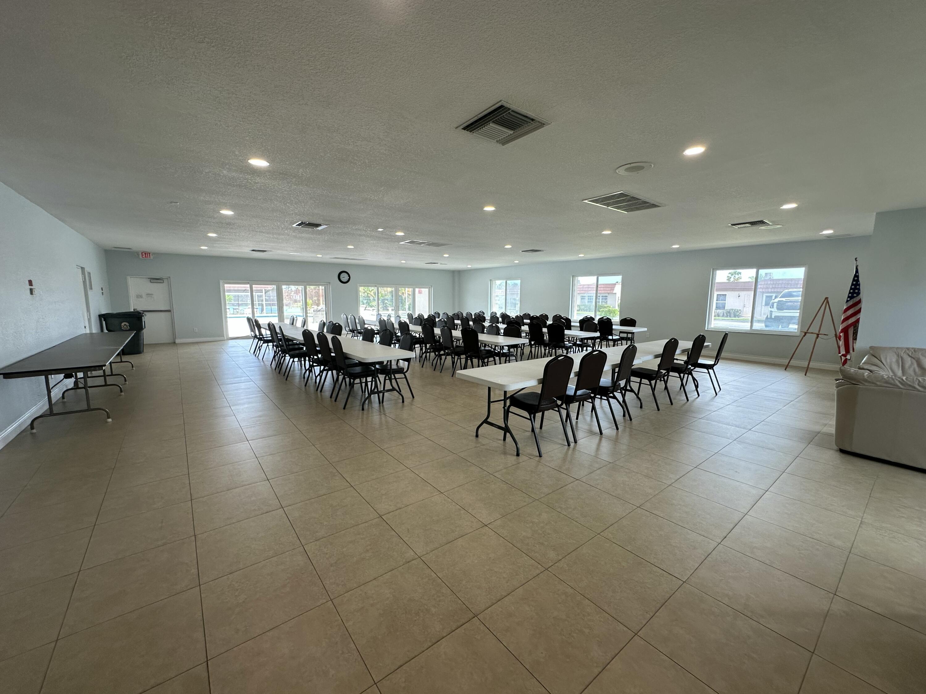 5725 FERNLEY Drive E # 47 — Photo 5