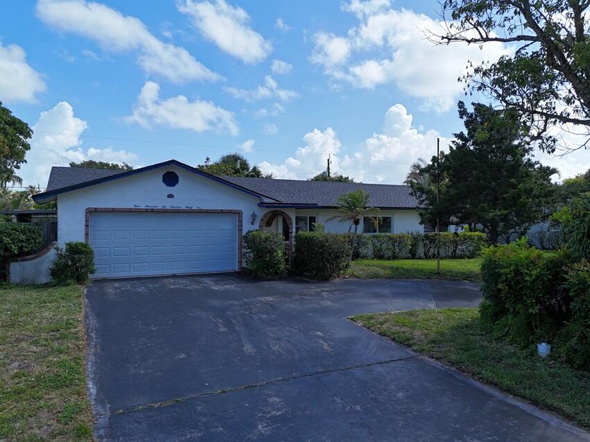 4639 Franwood Drive, Delray Beach FL 33445