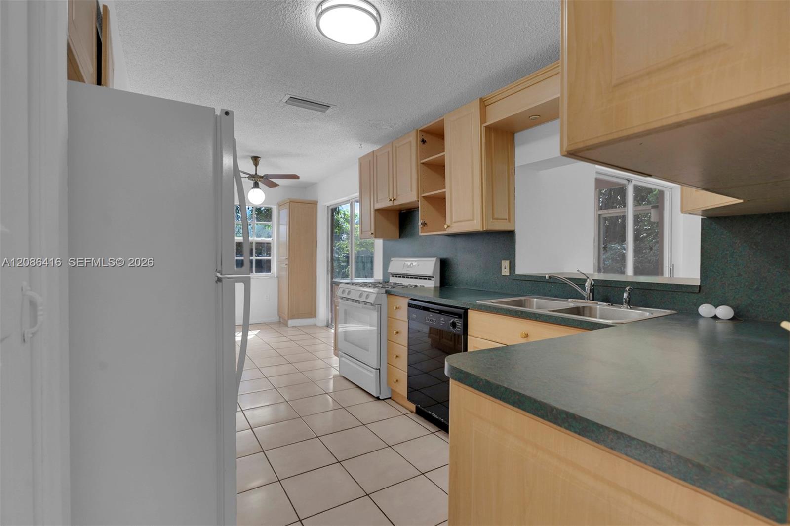 10780 NW 29th Ct — Photo 4