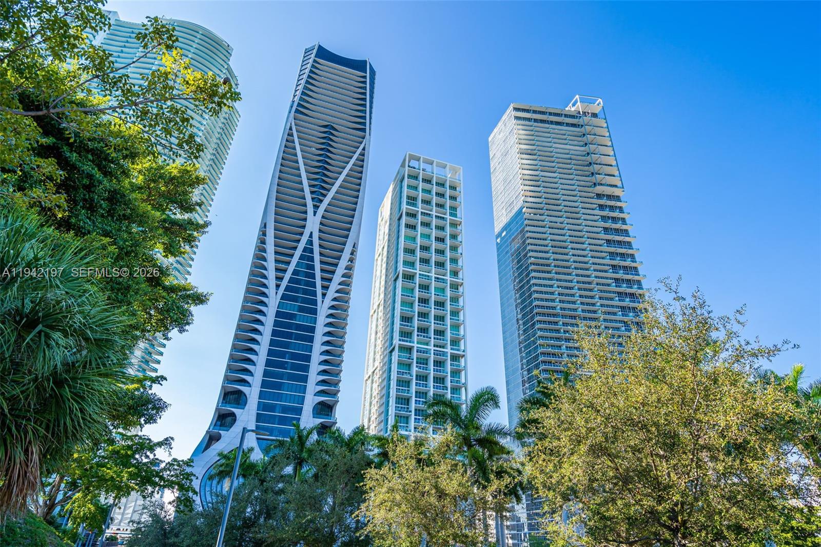1100 Biscayne Blvd # 2907, Miami FL 33132