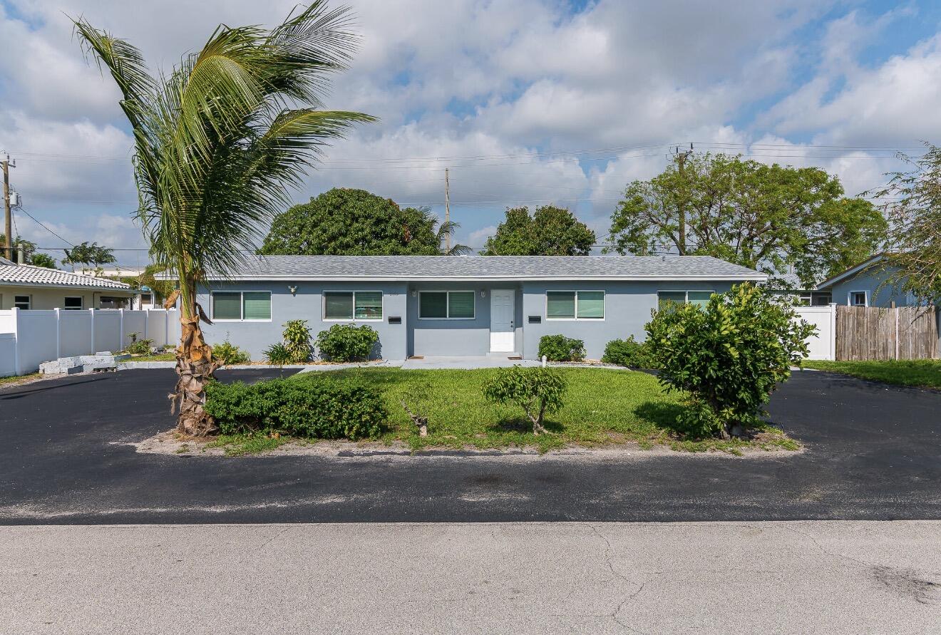 2499 NE 2nd Avenue # B, Boca Raton FL 33431