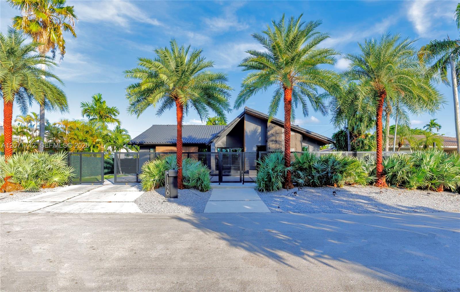 11620 NE 20th Dr View 1
