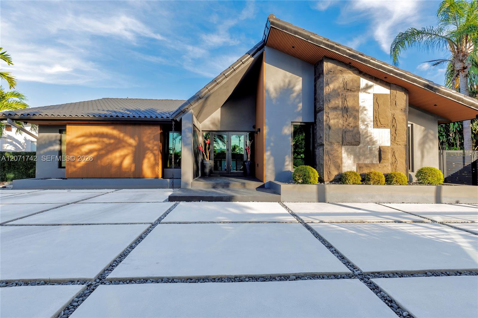 11620 NE 20th Dr View 3