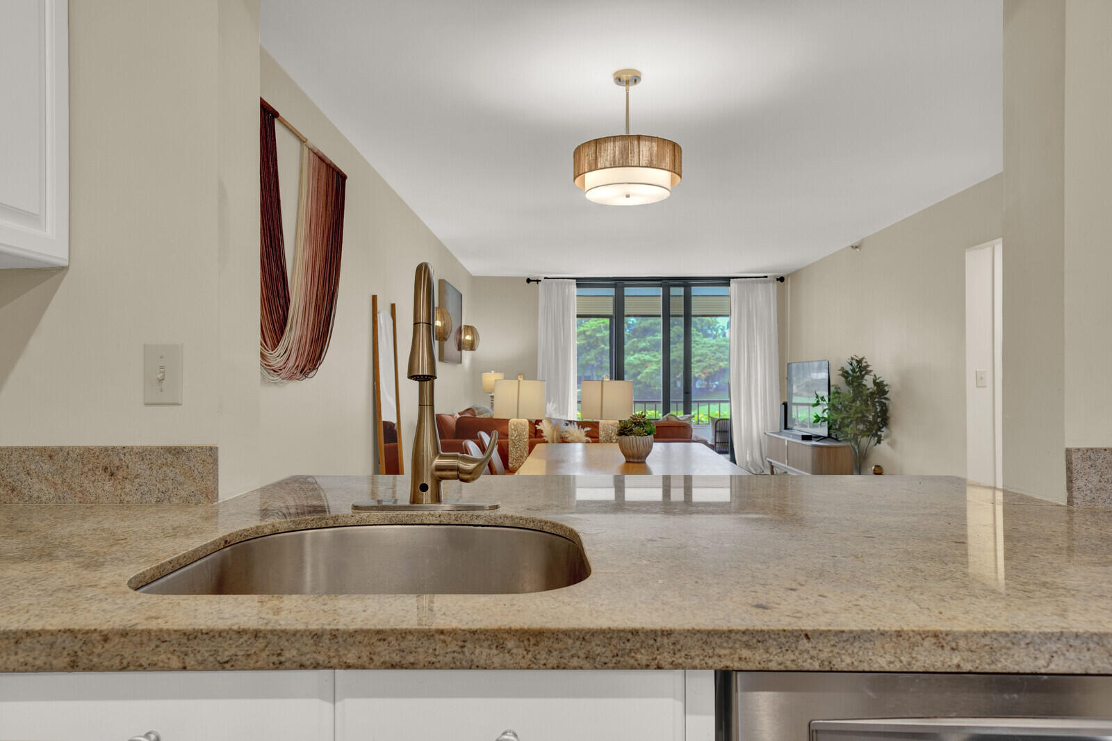 1850 Homewood Boulevard # 108 — Photo 4
