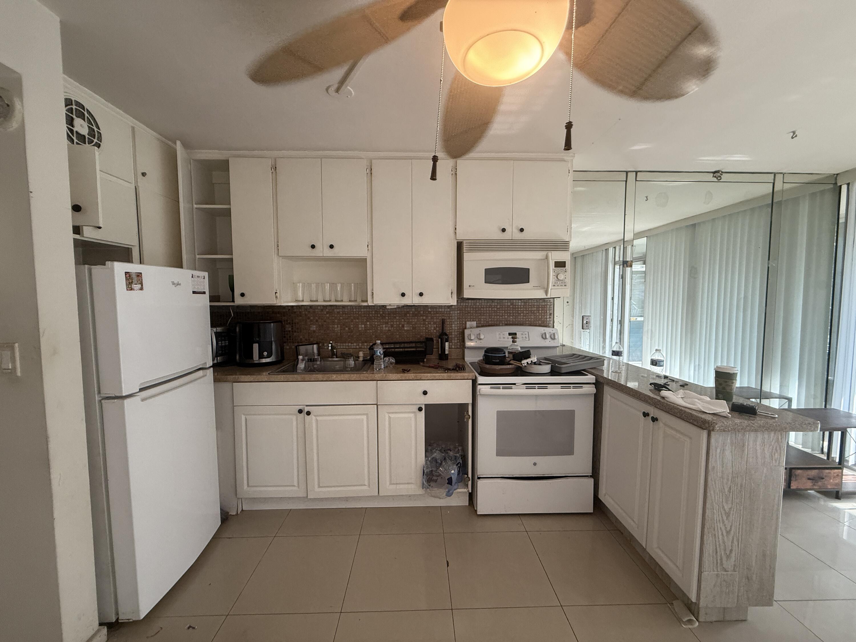 901 N Birch Road # 7D — Photo 4