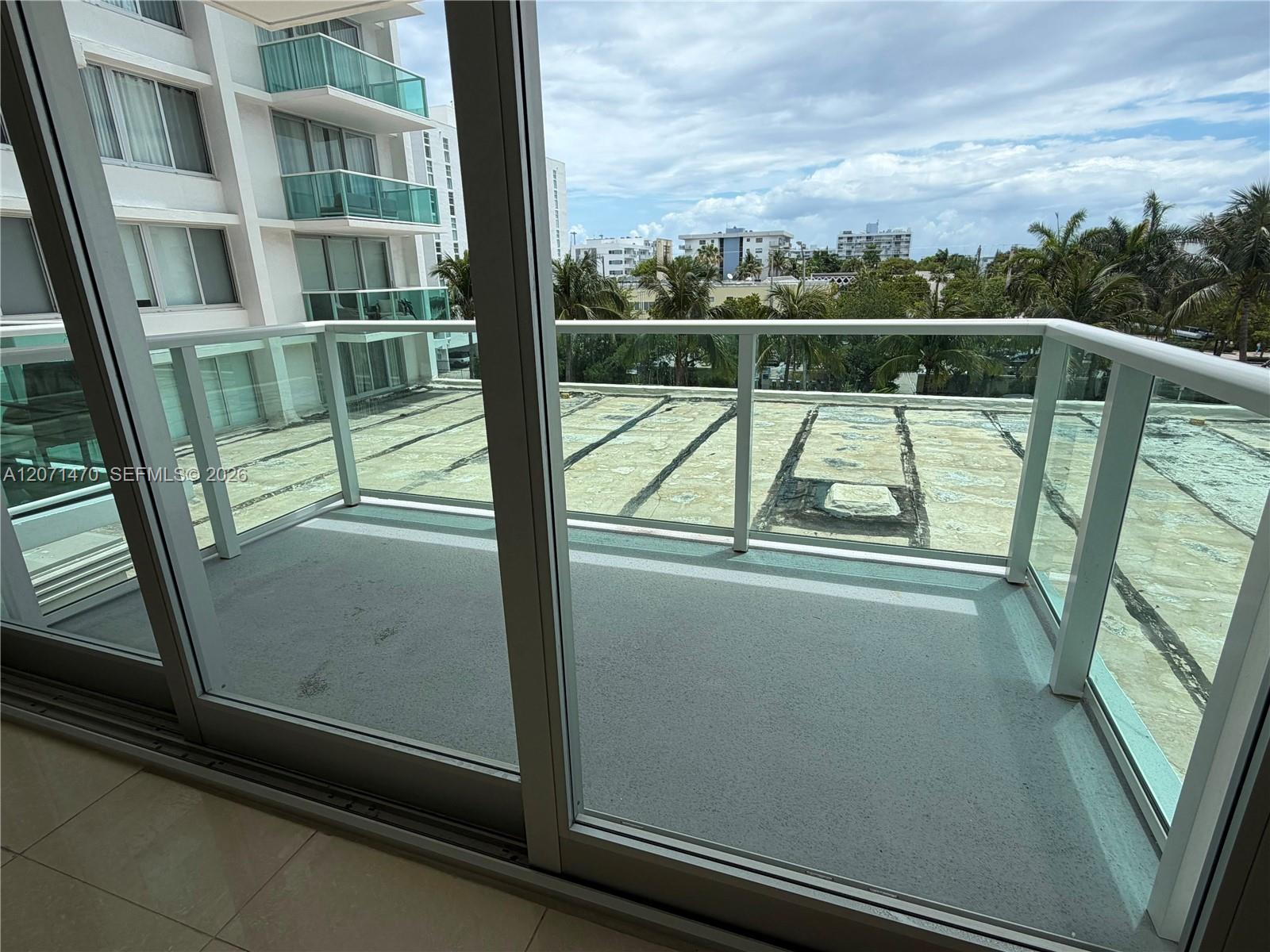 1000 West Ave # 330 View 4