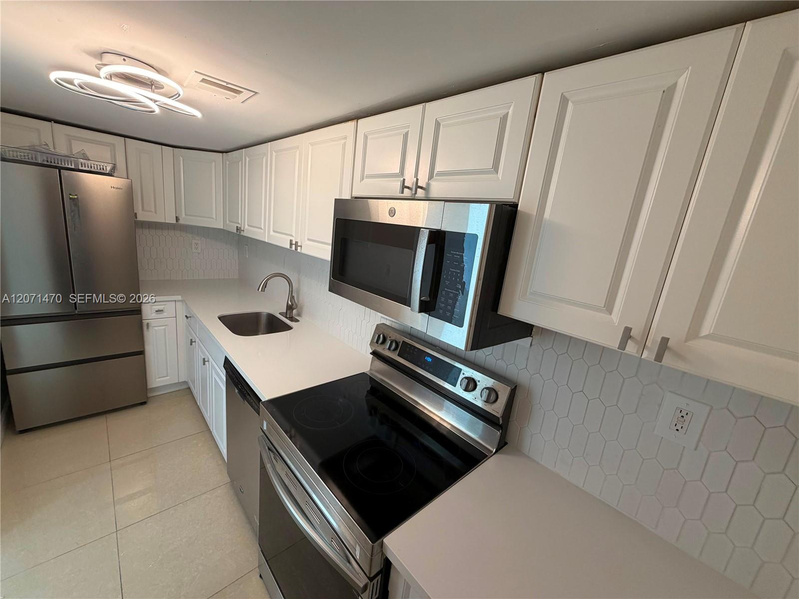 1000 West Ave # 330 View 7