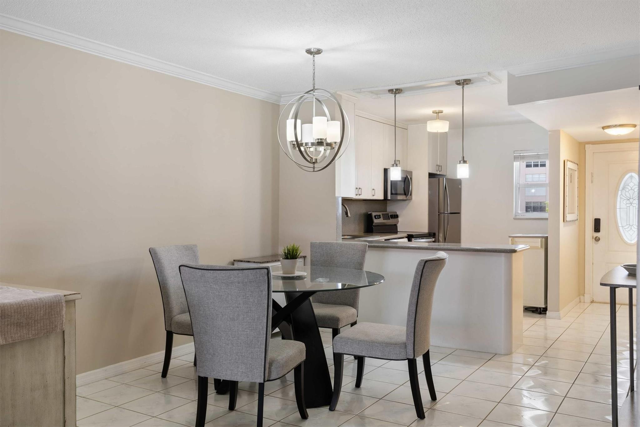 2097 S OCEAN Drive # 403, Hallandale Beach FL 33009