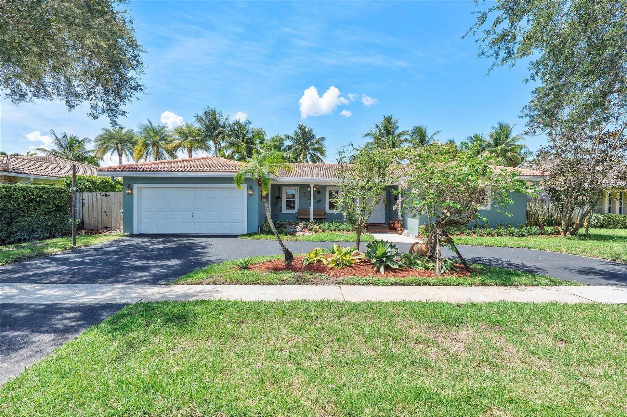 5101 N 36th Court, Hollywood FL 33021