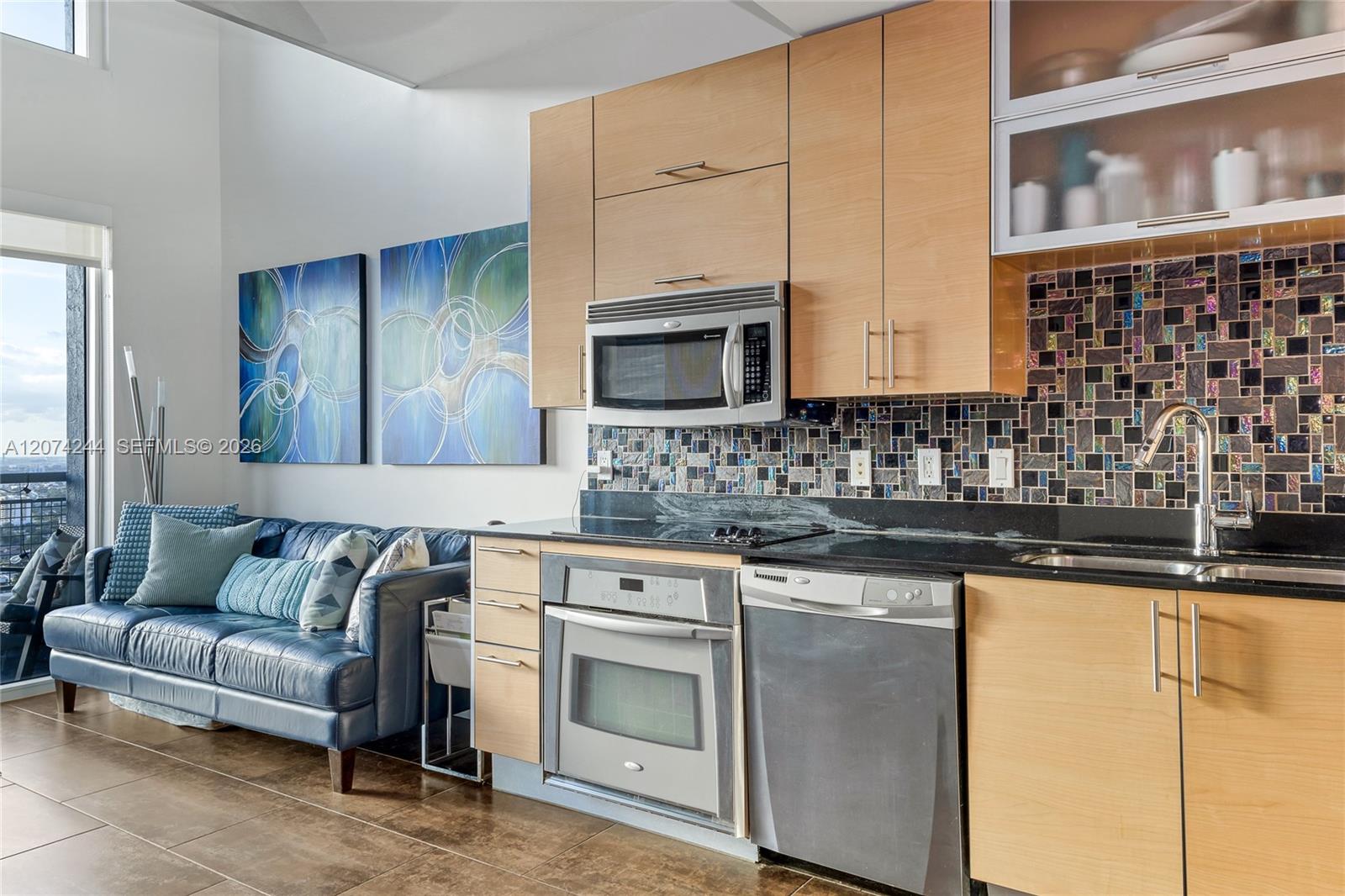 60 SW 13th St # 3211 — Photo 3