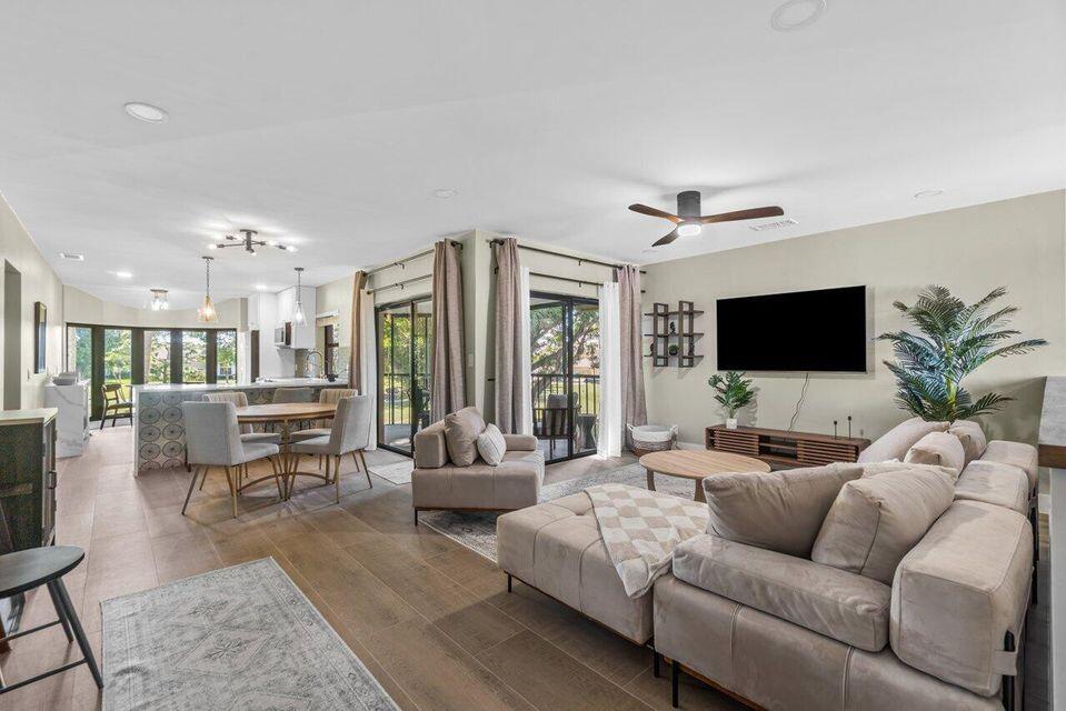 17138 Waterbend Drive # 217, Jupiter FL 33477