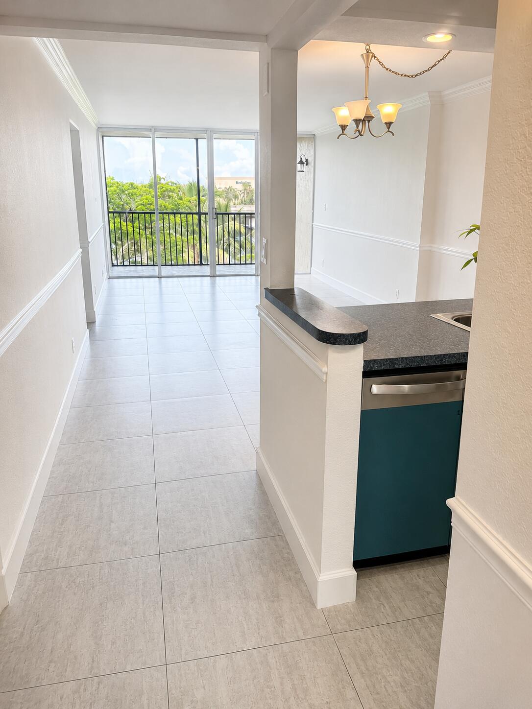 7 Royal Palm Way # 505 — Photo 2