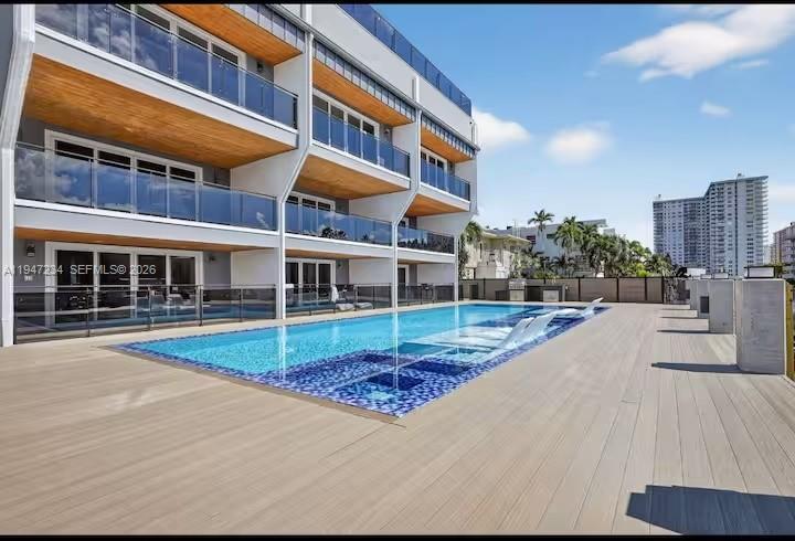 3822 NE 171st St # 3822, North Miami Beach FL 33160