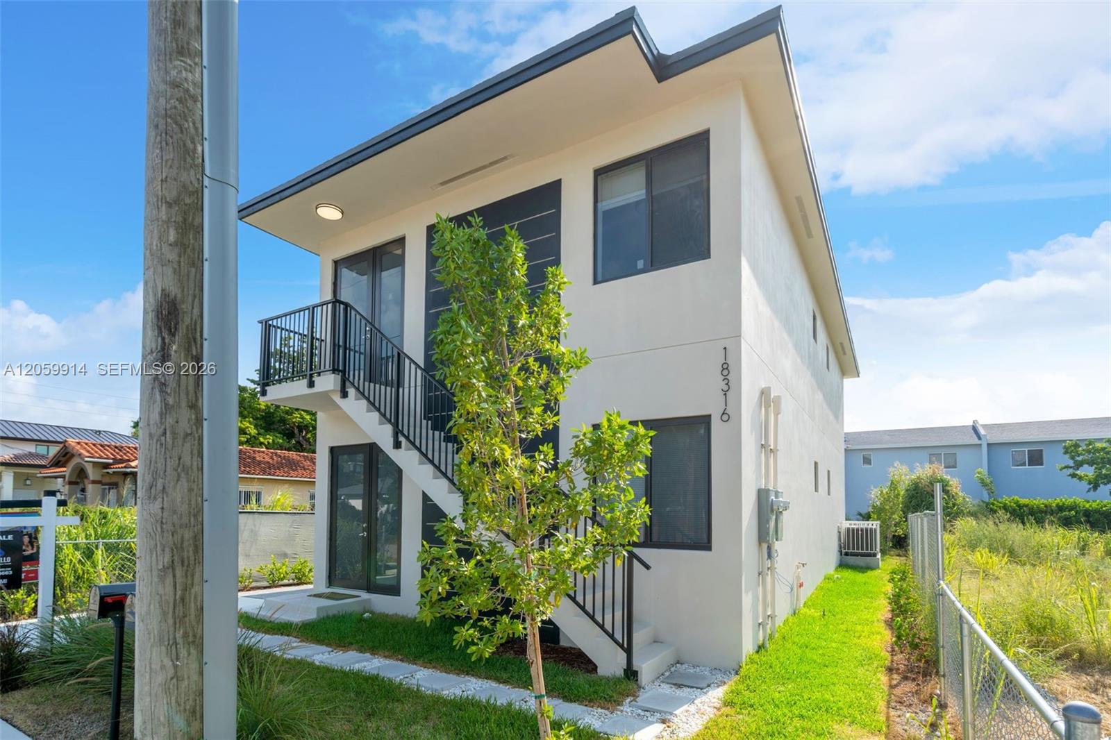 18362 Sw 102 PL # 18316, Miami FL 33157