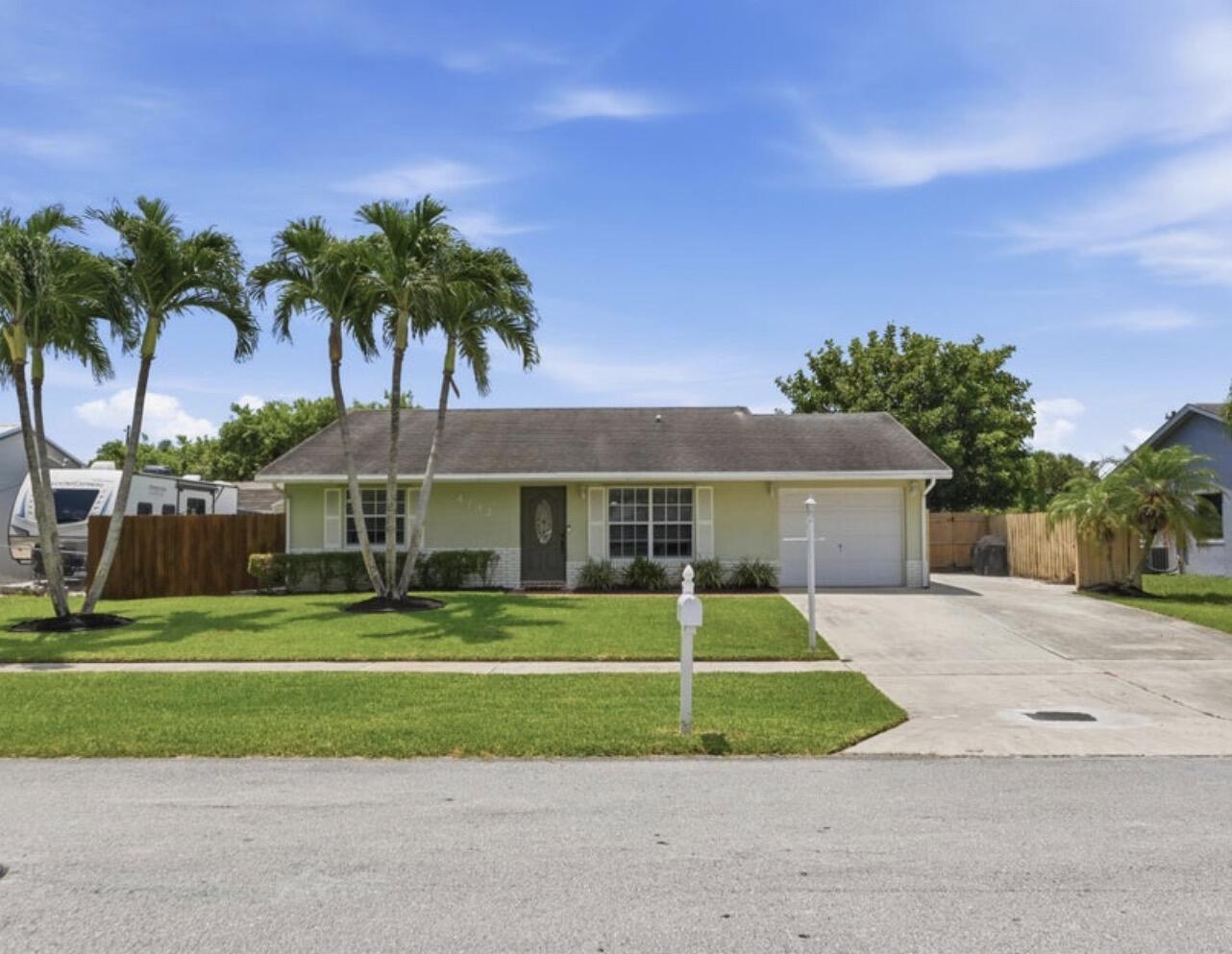 4732 Carthage Circle S — Photo 4