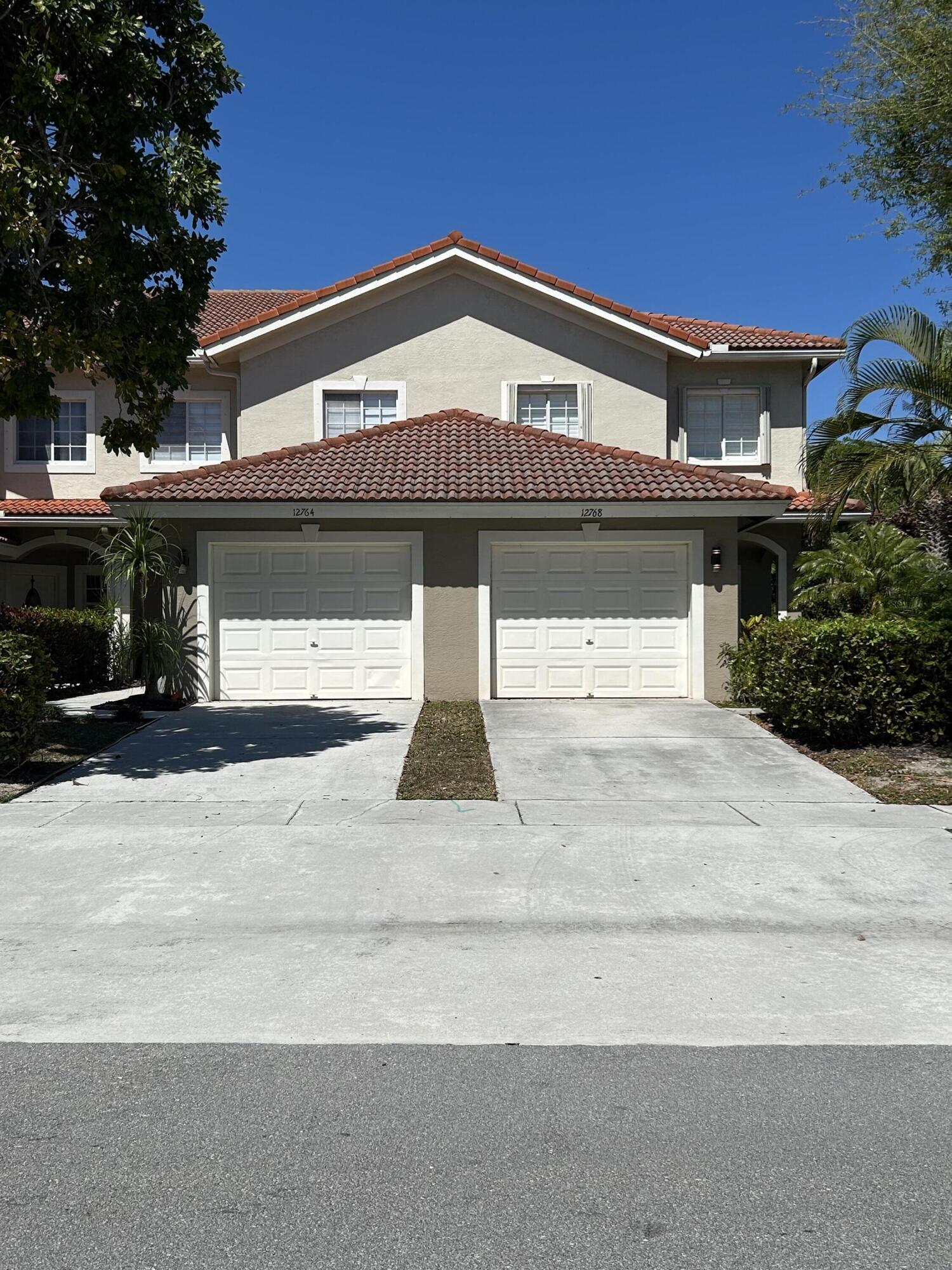 12768 Westhampton Circle — Photo 3