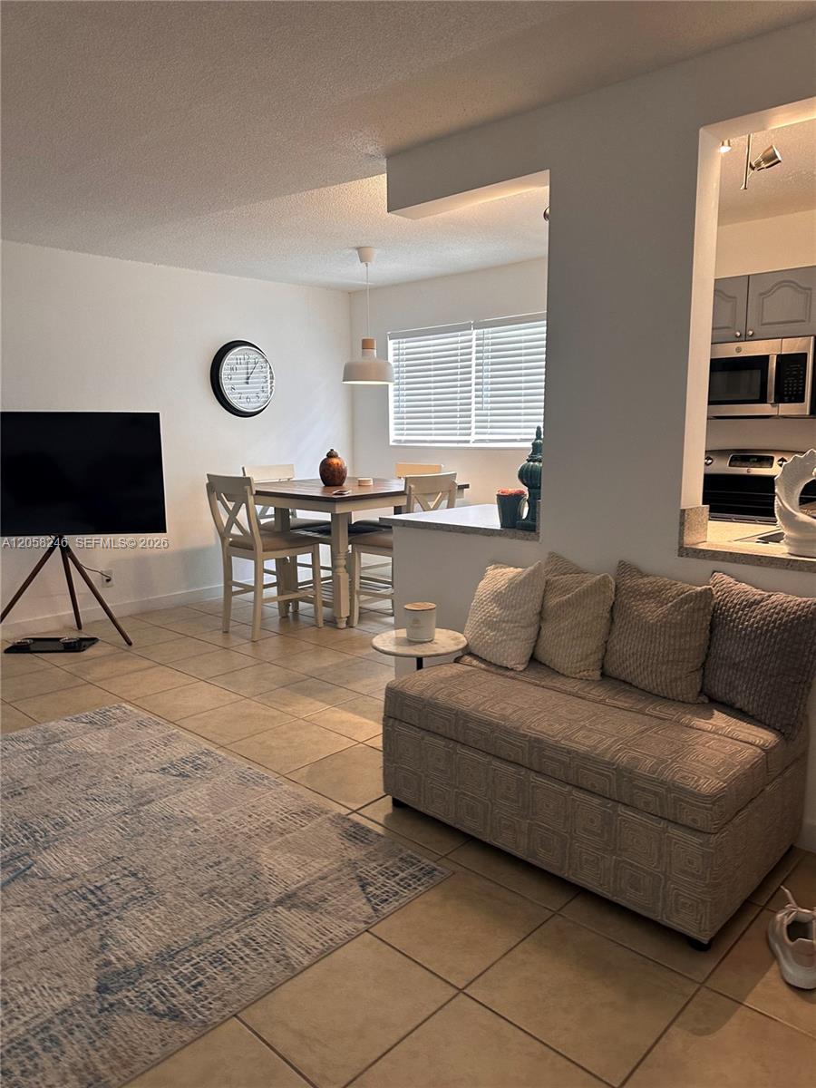 1100 NE 1st Ct # 103 — Photo 3