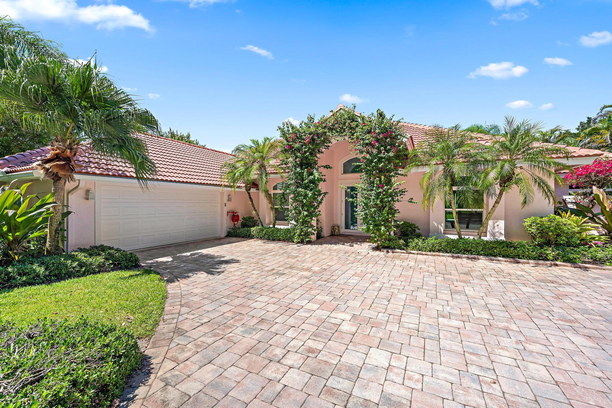 18504 SE Heritage Oaks Lane — Photo 2