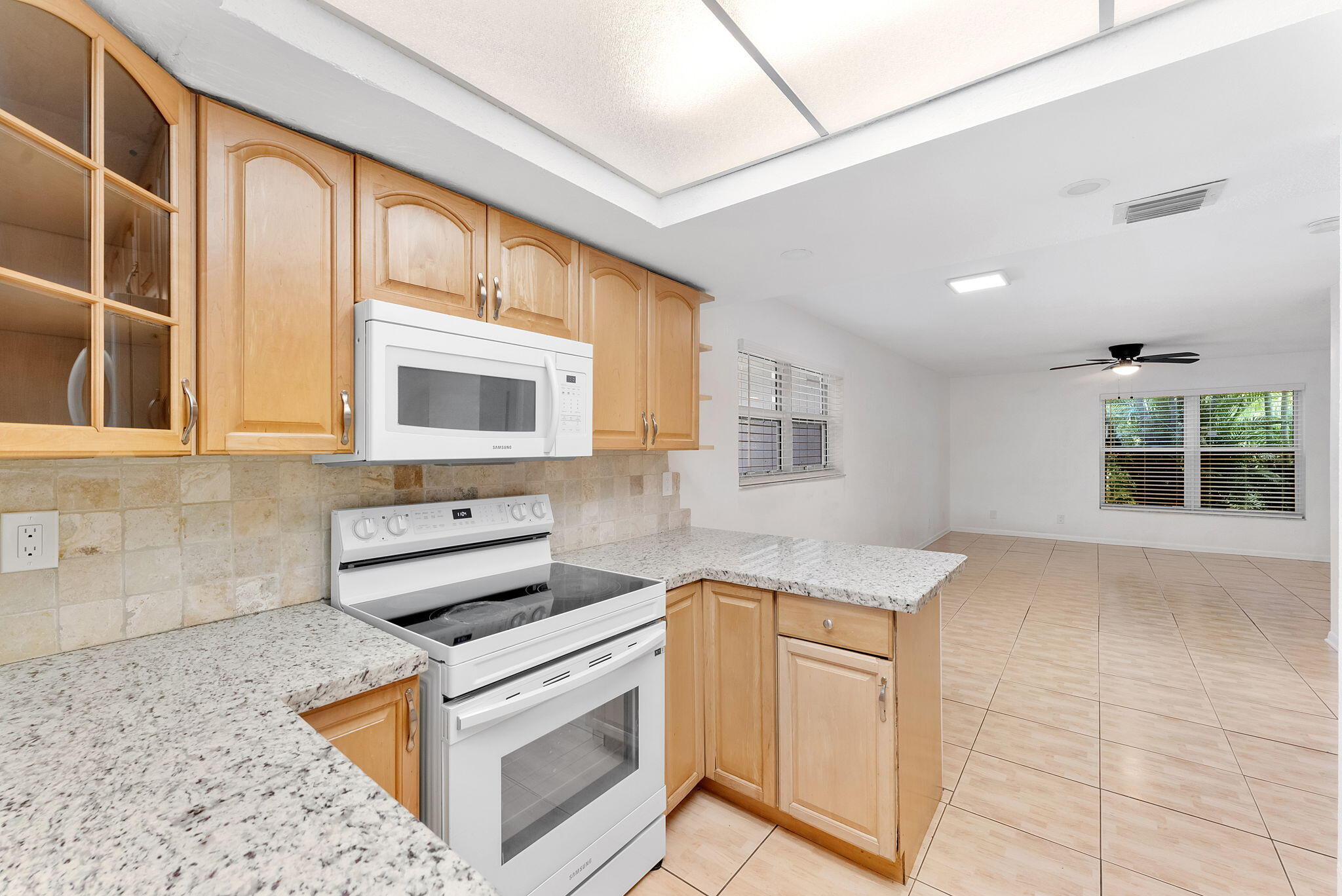 1945 NW 4th Avenue # 42c — Photo 4