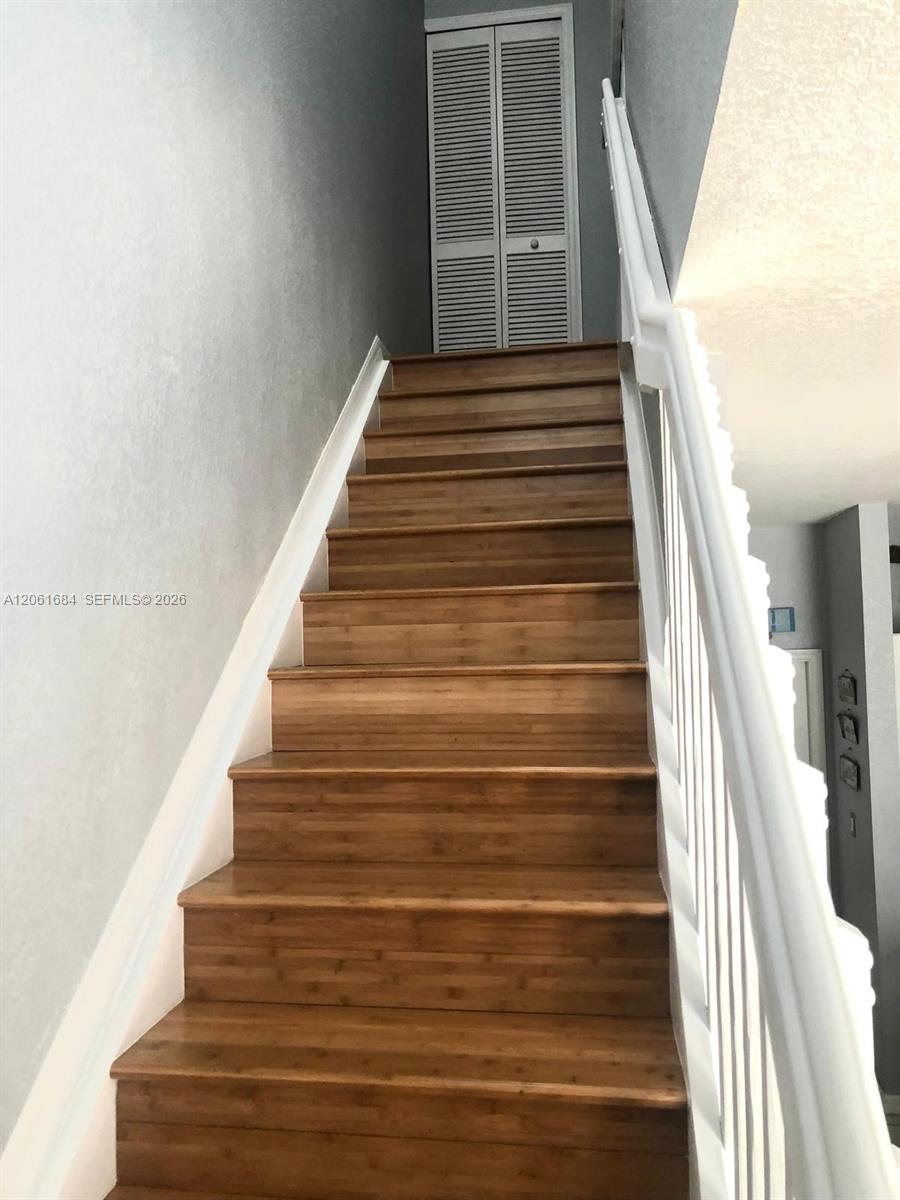 11814 SW 137th Path — Photo 4