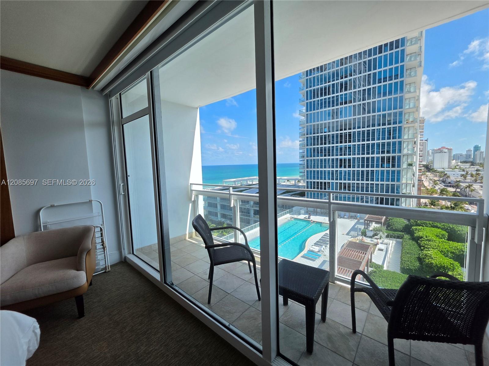 6801 Collins Ave # 1014 Legal 1004 Door — Photo 3