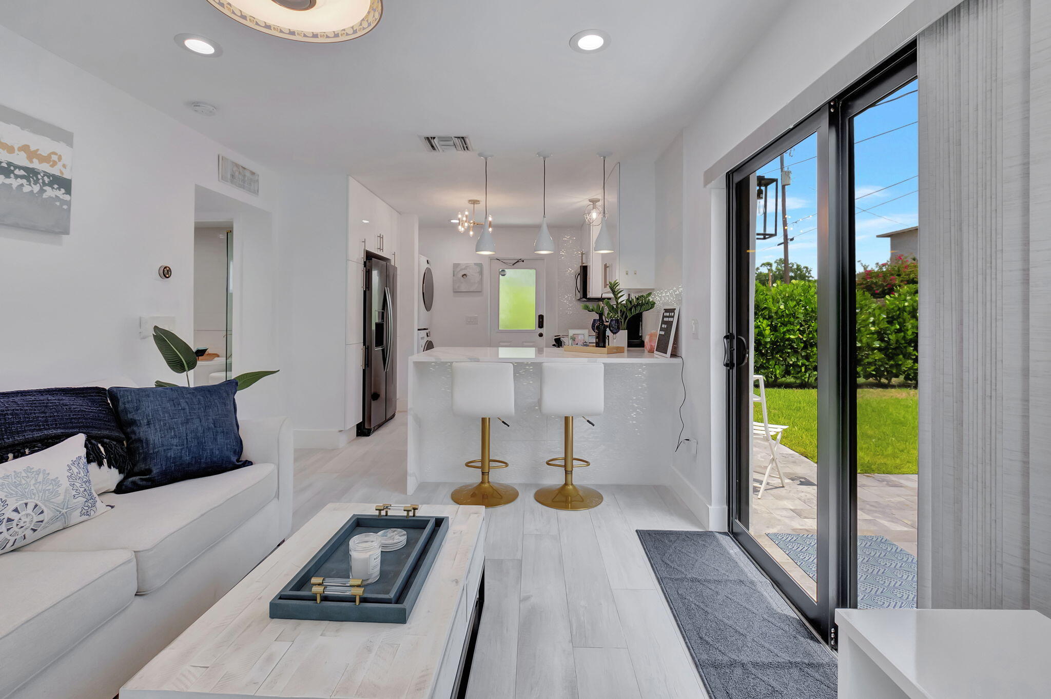 201 SE 7th Street, Delray Beach FL 33483