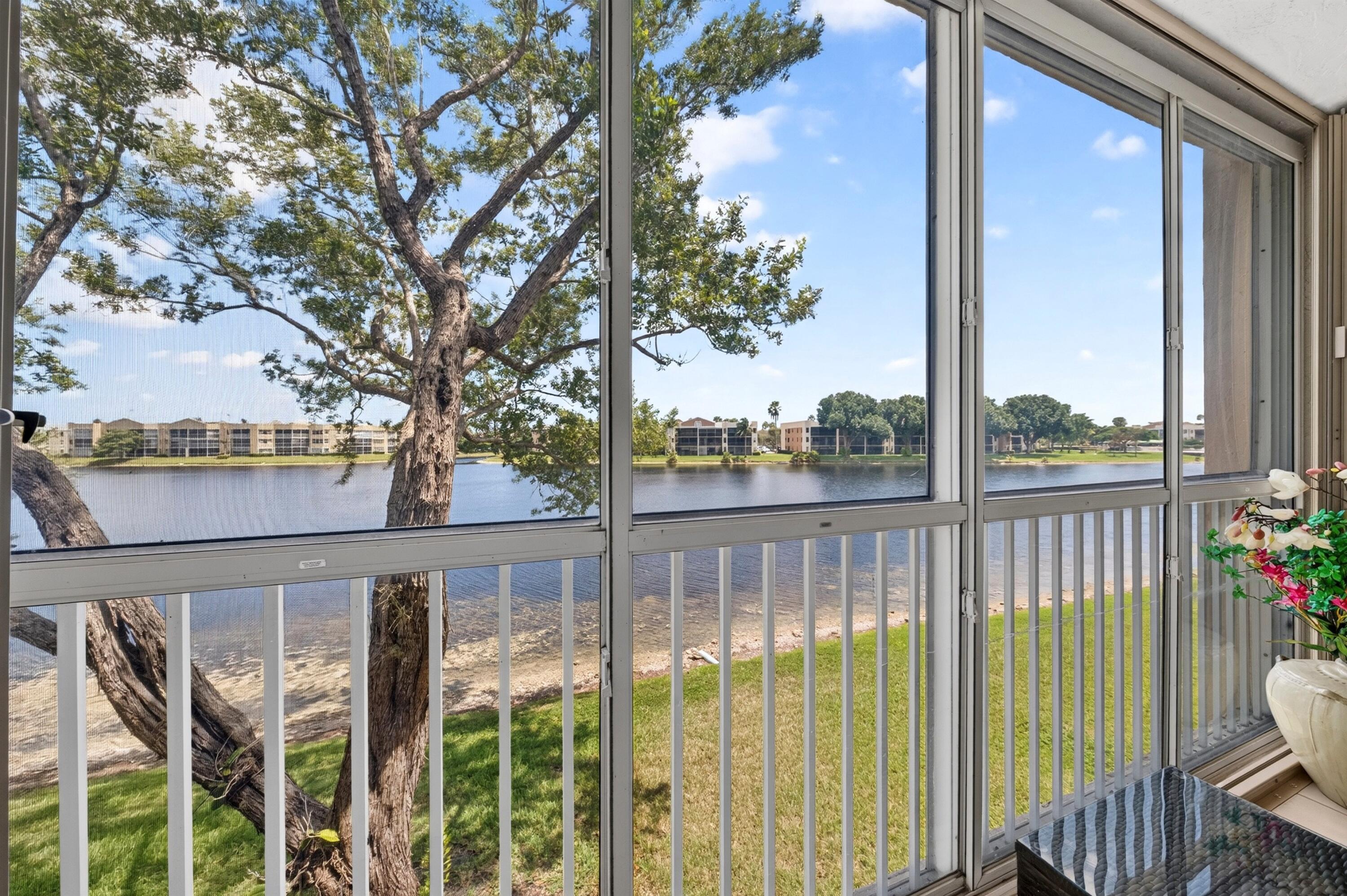 7348 N DEVON Drive # 203 — Photo 4
