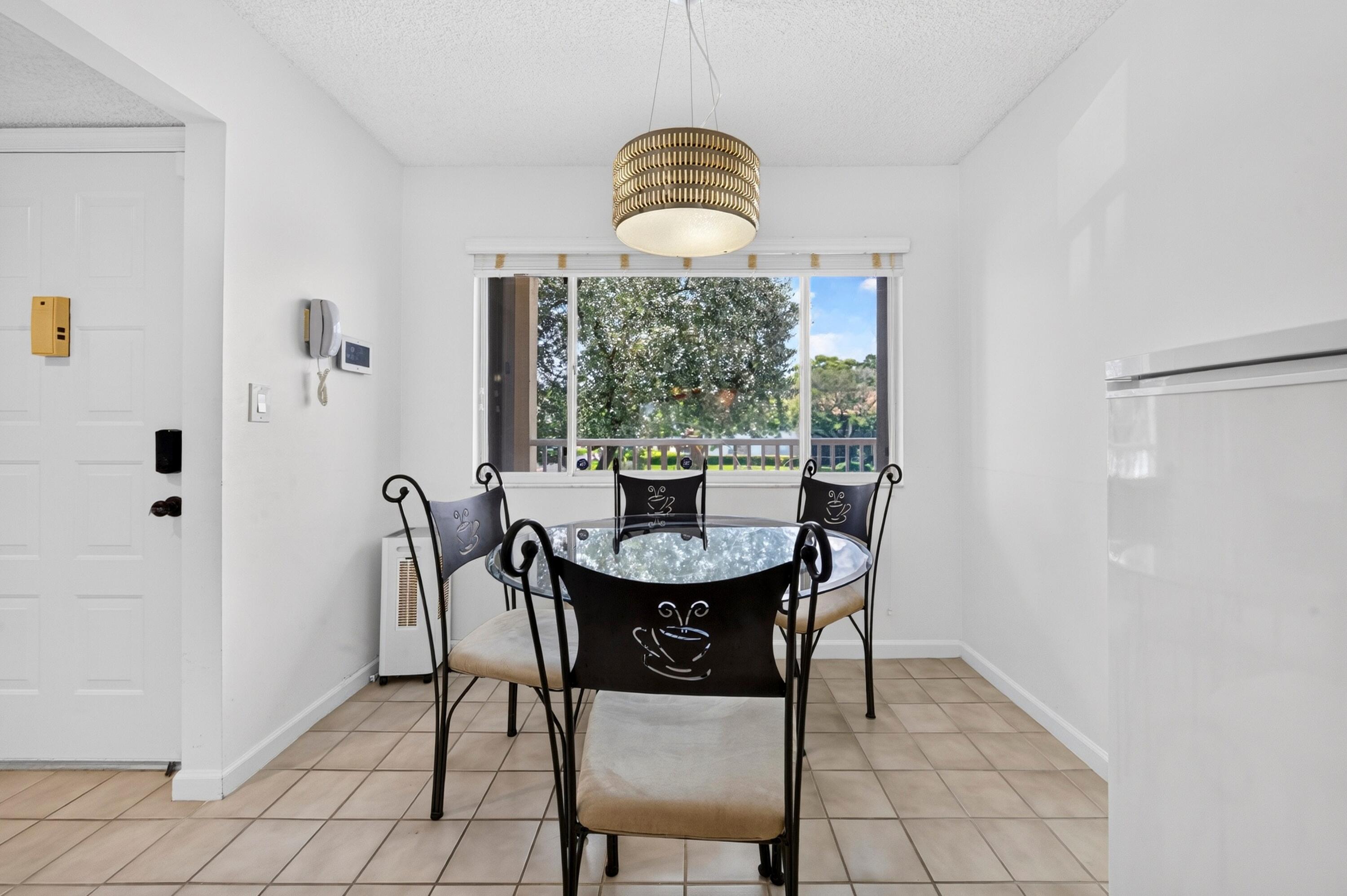 7348 N DEVON Drive # 203 — Photo 5