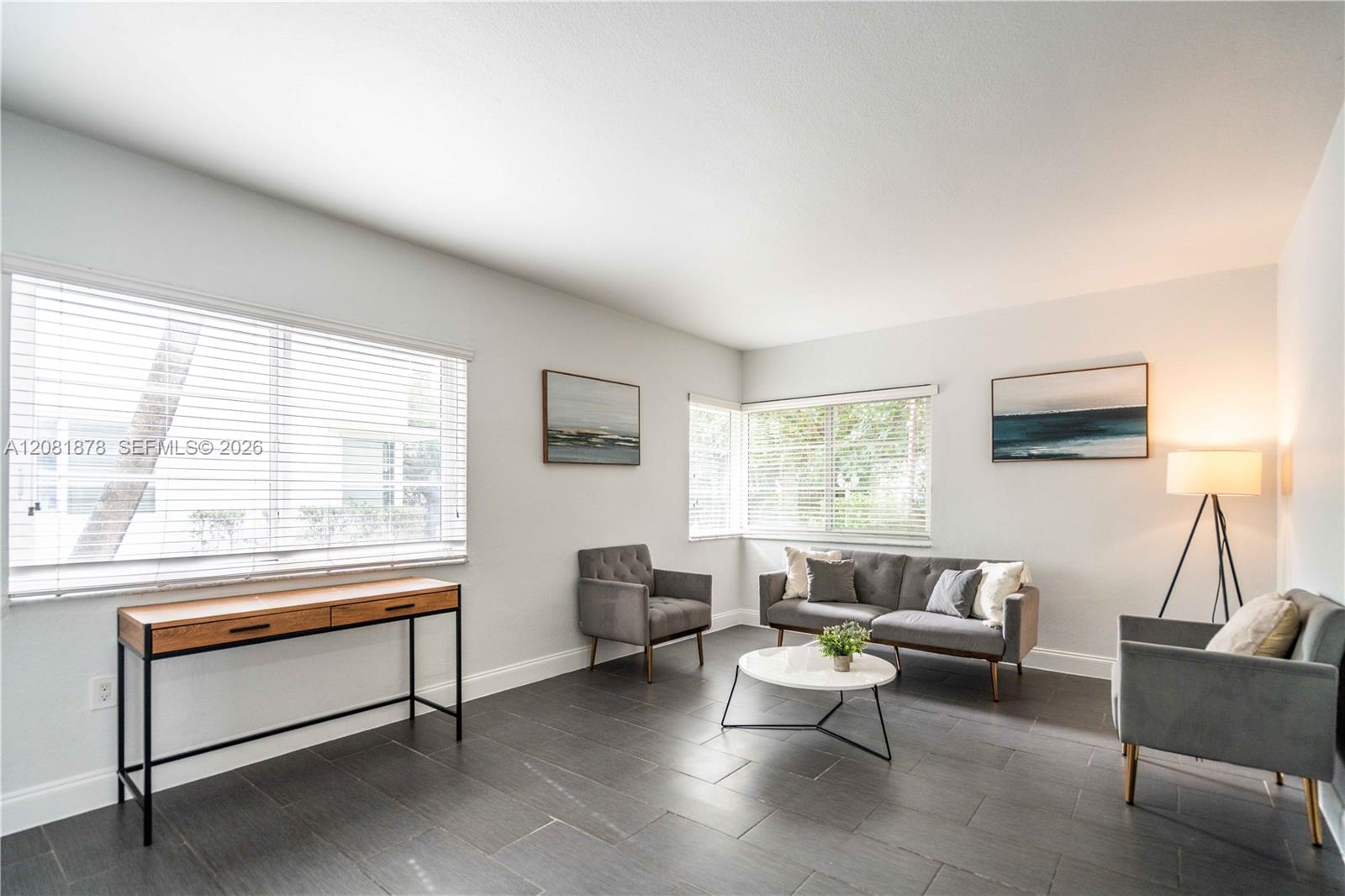 1007 Bay Dr # 104 — Photo 3
