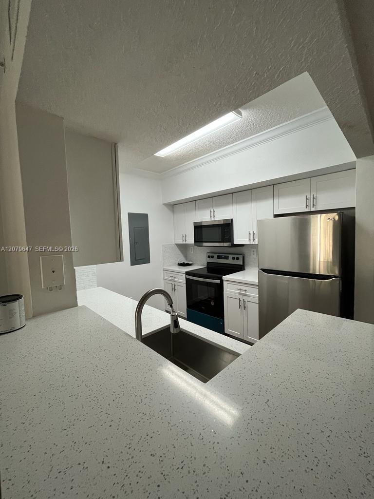 215 SW 117th Ter # 14204 — Photo 5