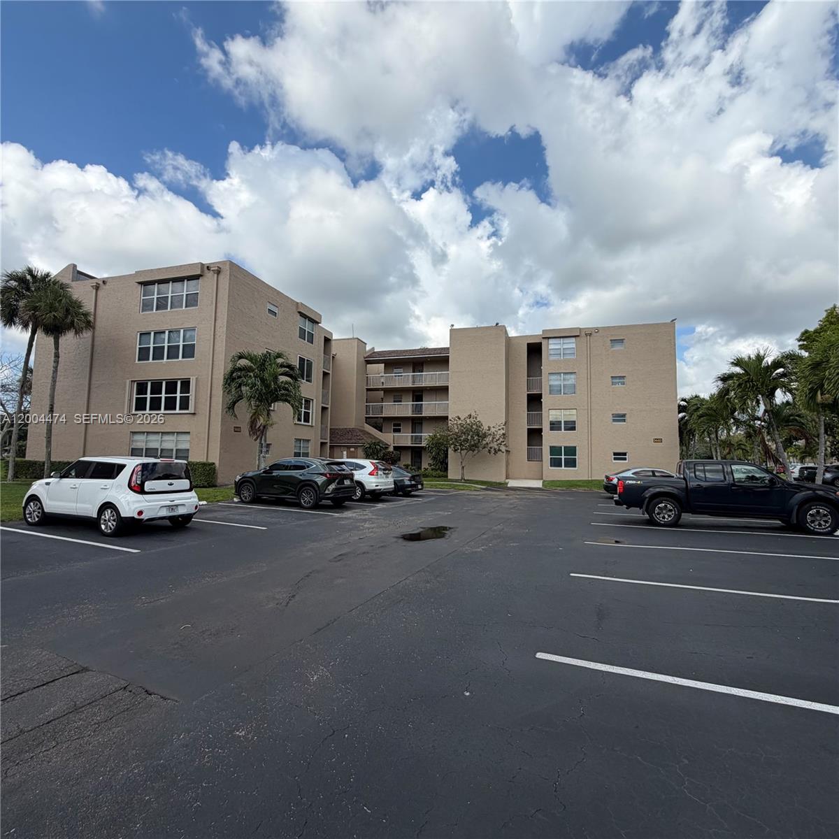 9440 Tangerine Pl # 206, Davie FL 33324