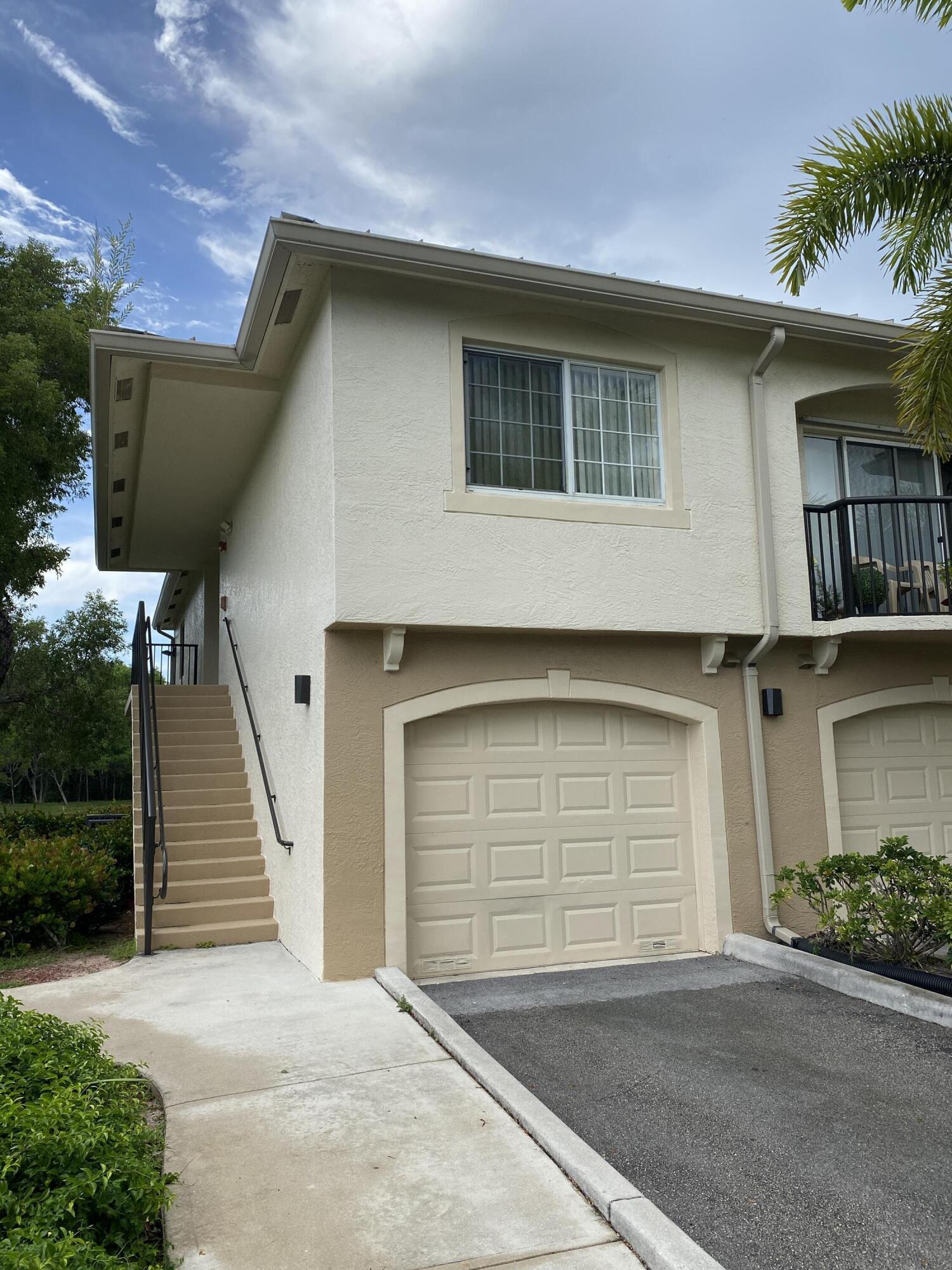 100 Crestwood Court N # 103 — Photo 4