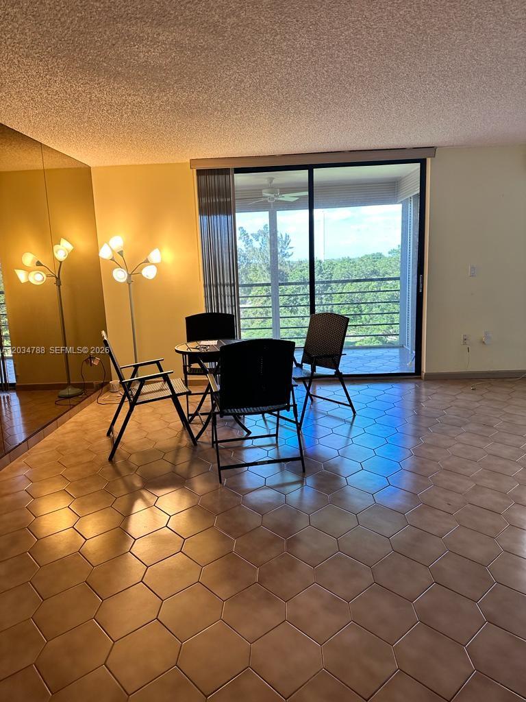 900 Saint Charles Pl # 708, Pembroke Pines FL 33026