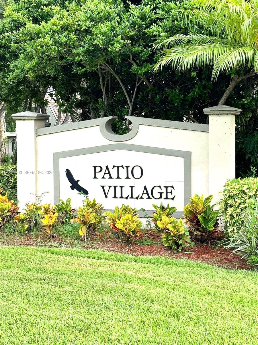 613 Patio Village Way, Weston FL 33326
