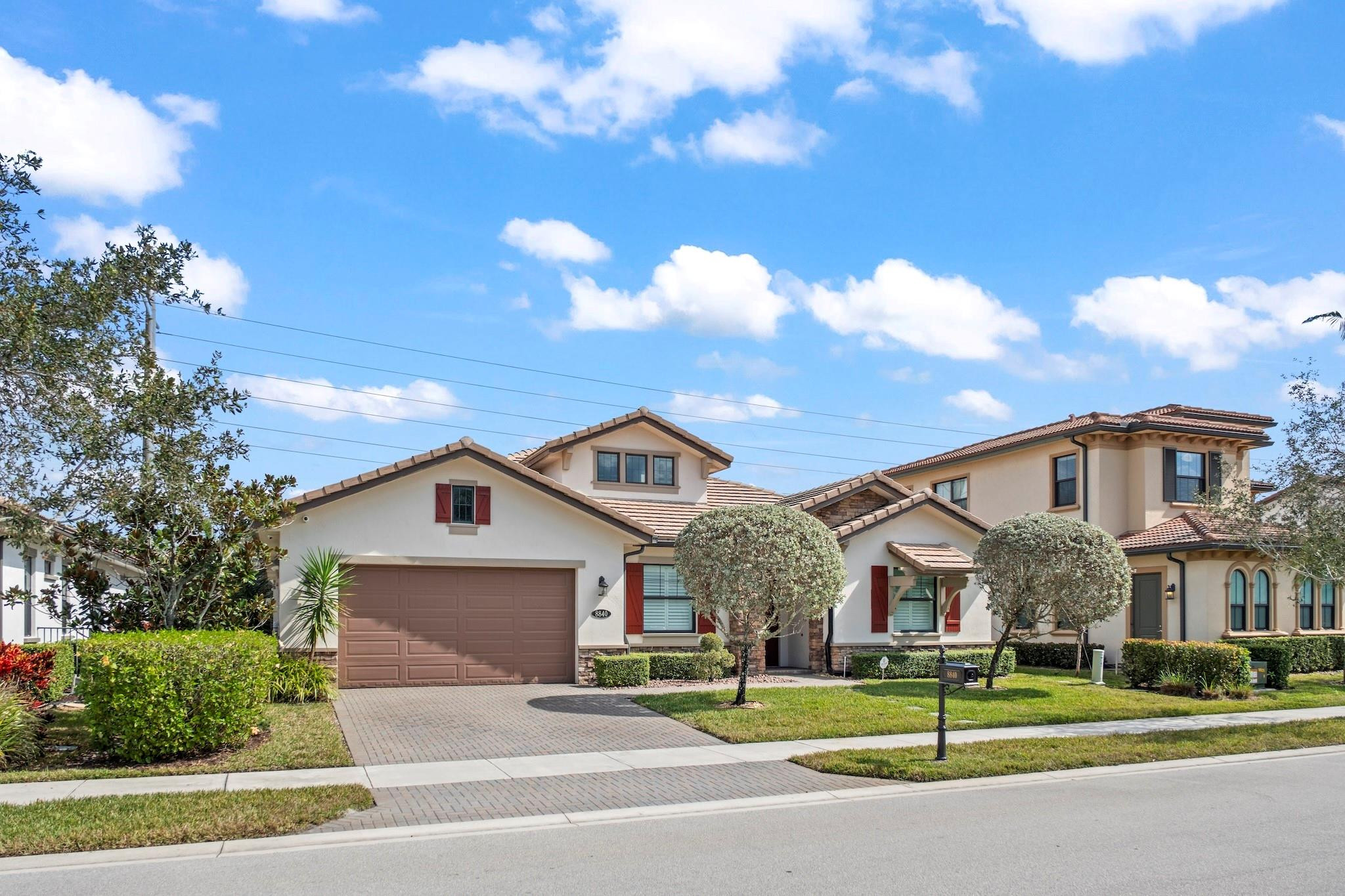 8840 Watercrest Cir Circle E — Photo 4