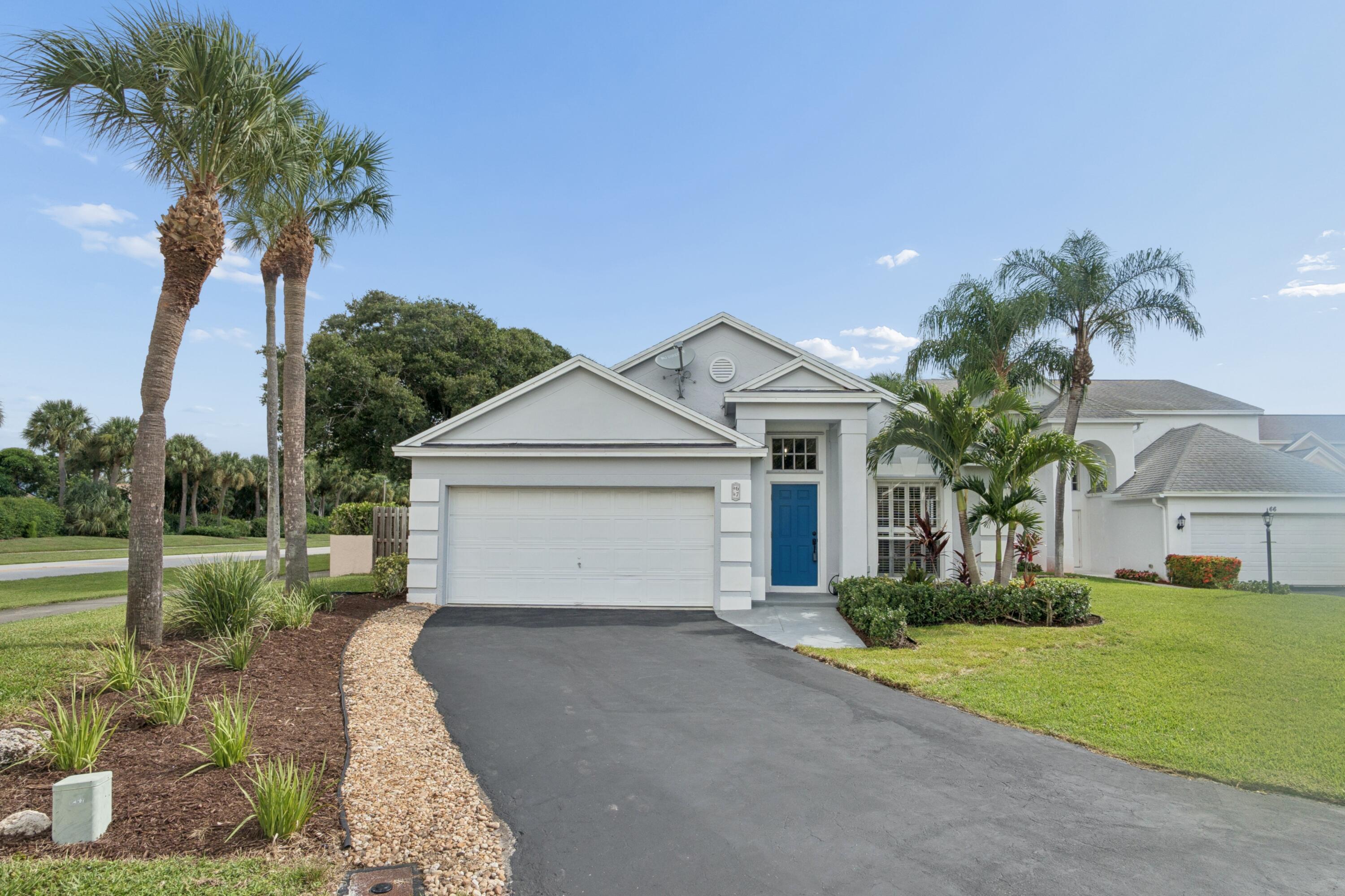 67 Kingfisher Way, Boynton Beach FL 33436