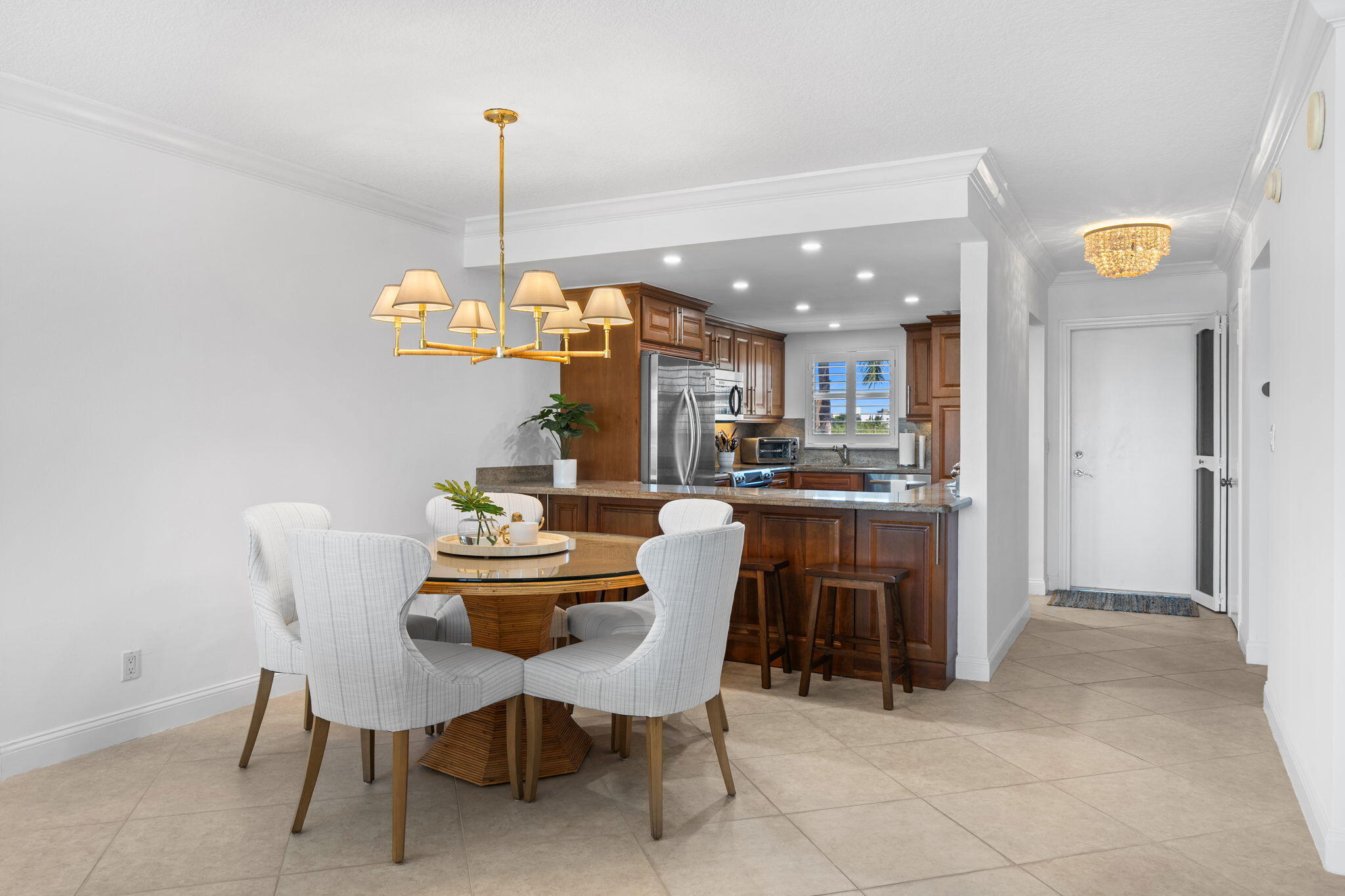 511 BAYSHORE Drive # 408 — Photo 5